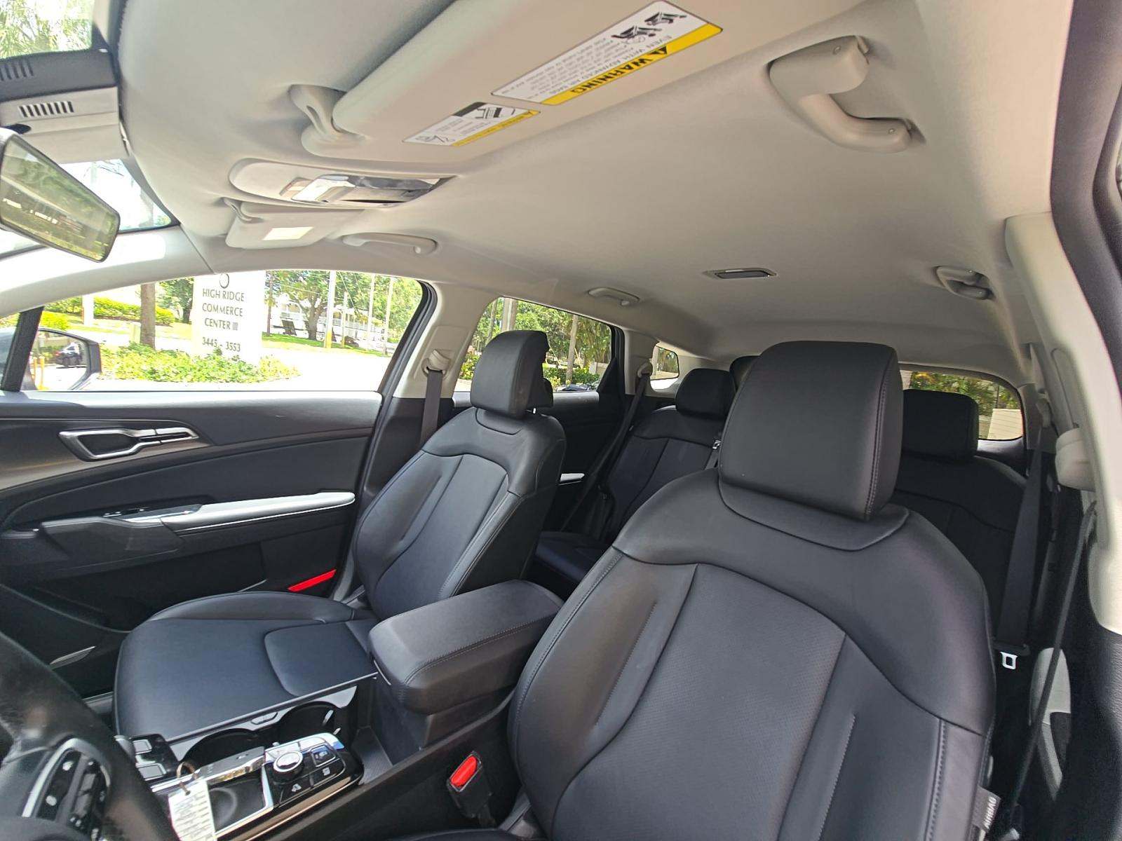 2024 Kia Sportage EX FWD