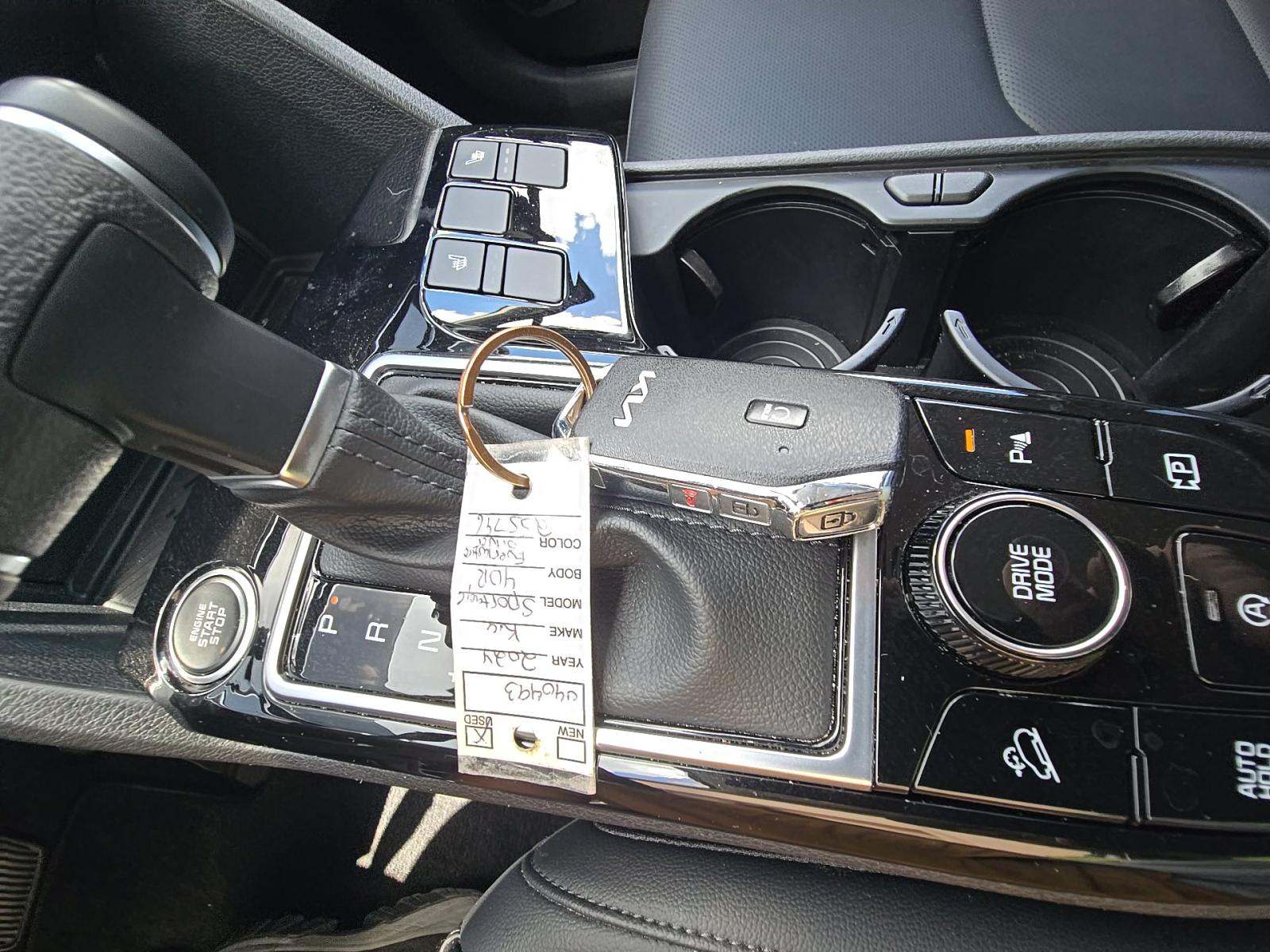 2024 Kia Sportage EX FWD