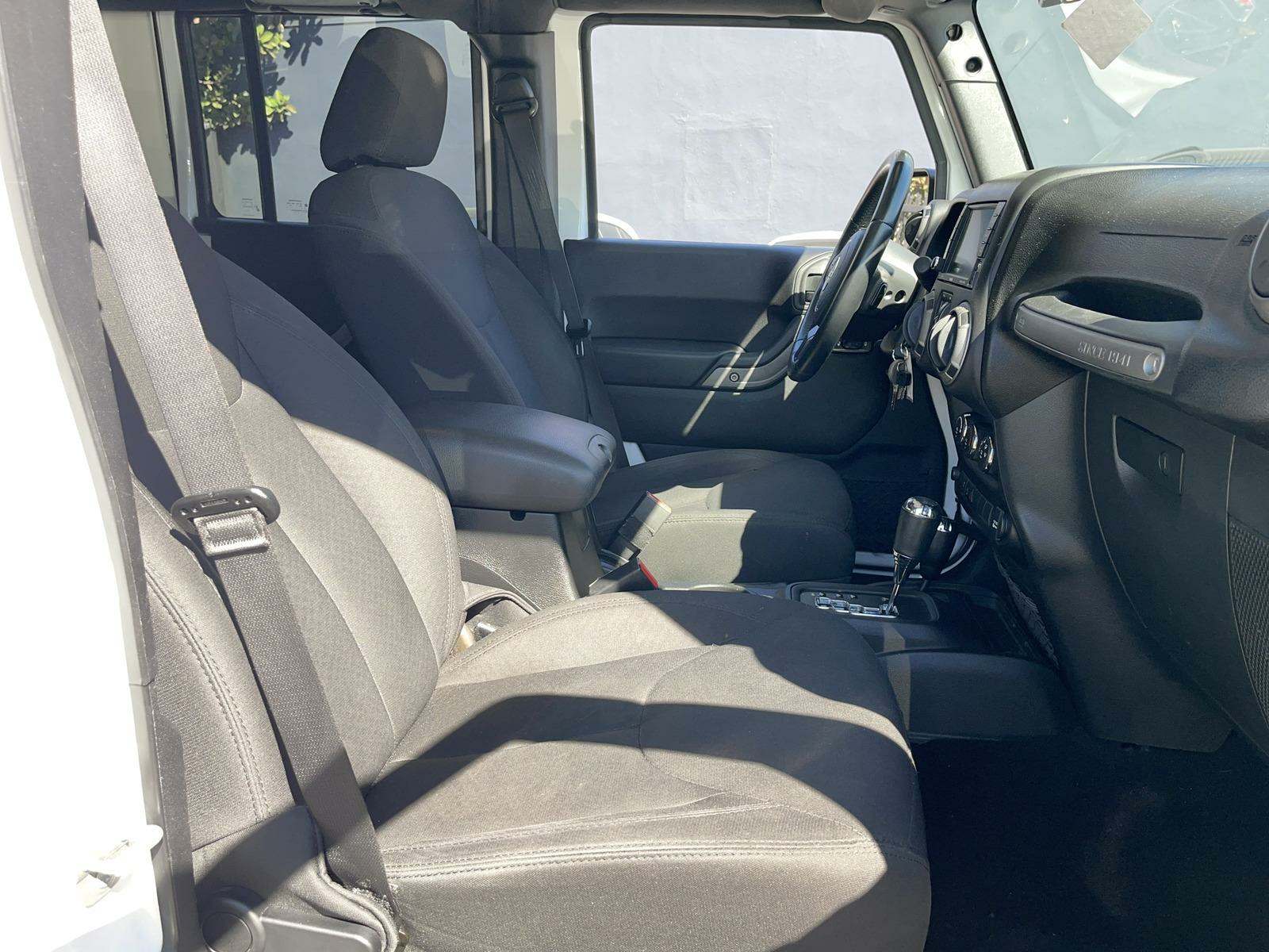 2015 Jeep Wrangler Sport AWD
