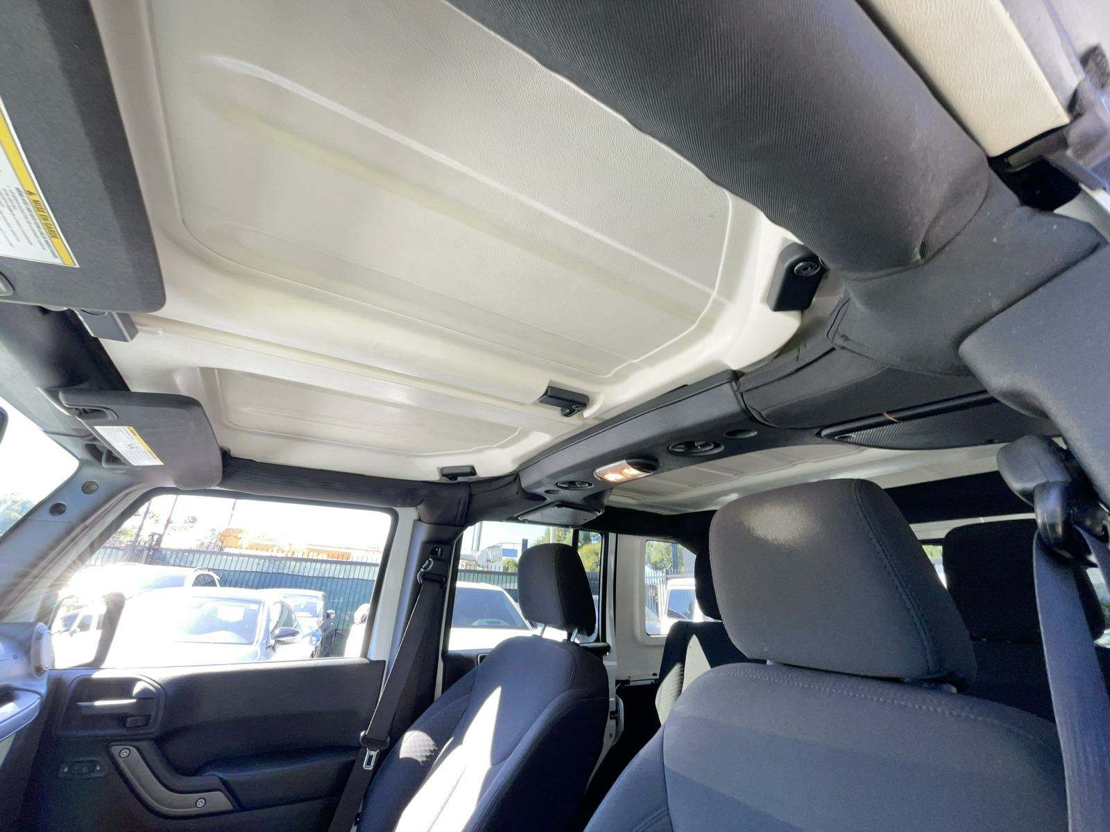 2015 Jeep Wrangler Sport AWD