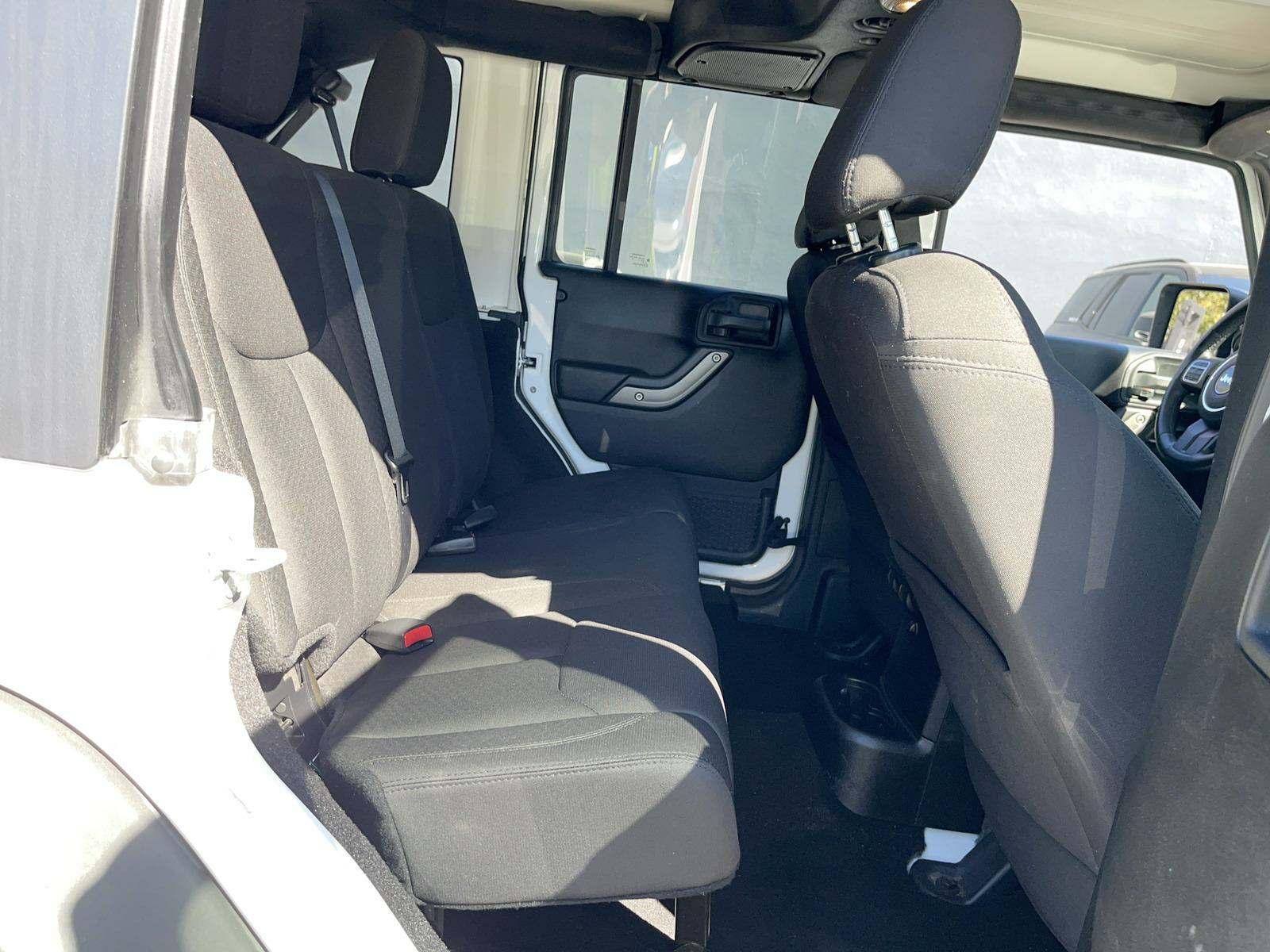 2015 Jeep Wrangler Sport AWD