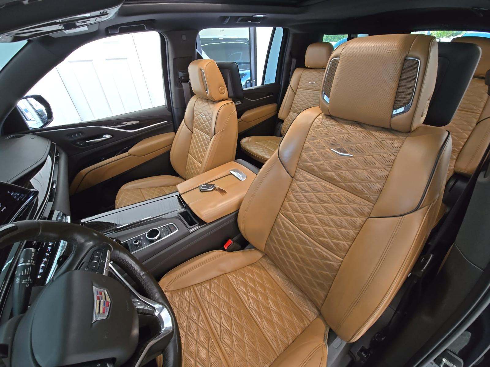 2021 Cadillac Escalade ESV Premium Luxury AWD