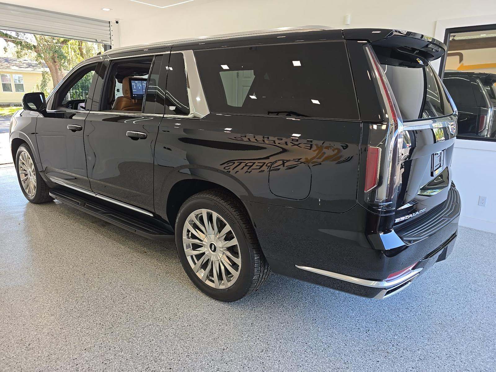 2021 Cadillac Escalade ESV Premium Luxury AWD