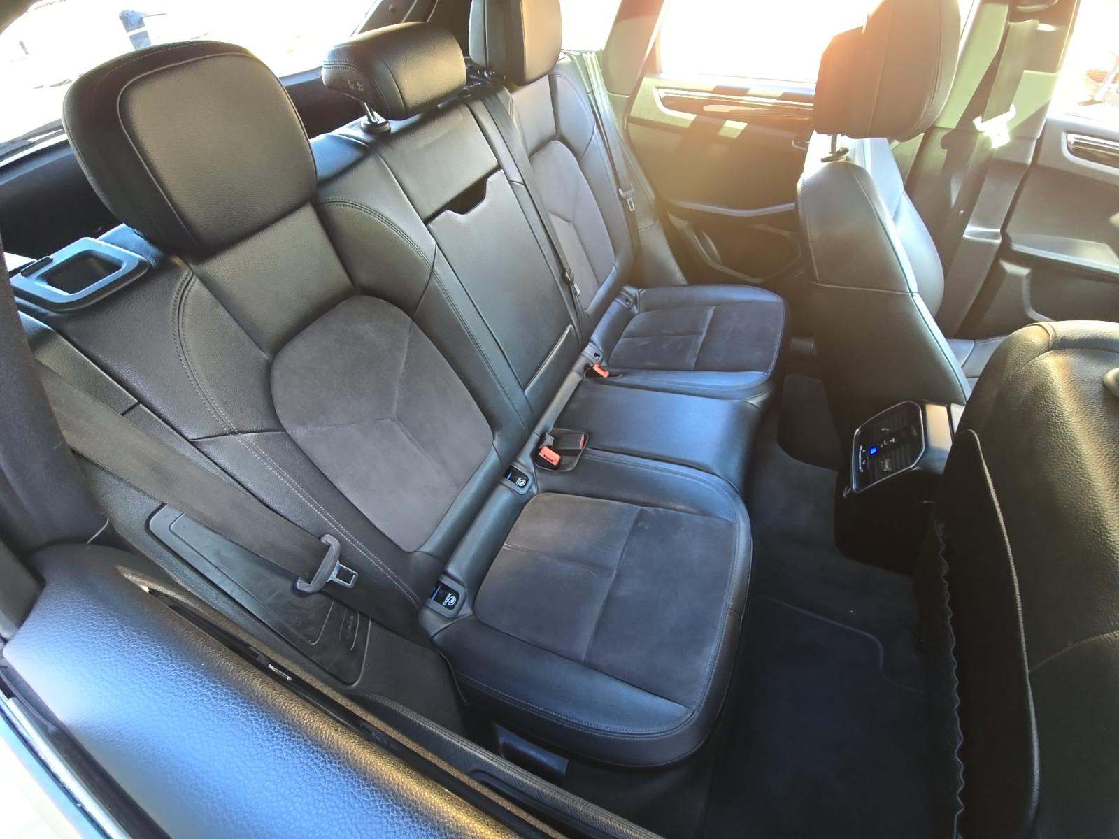 2018 Porsche Macan Sport Edition AWD