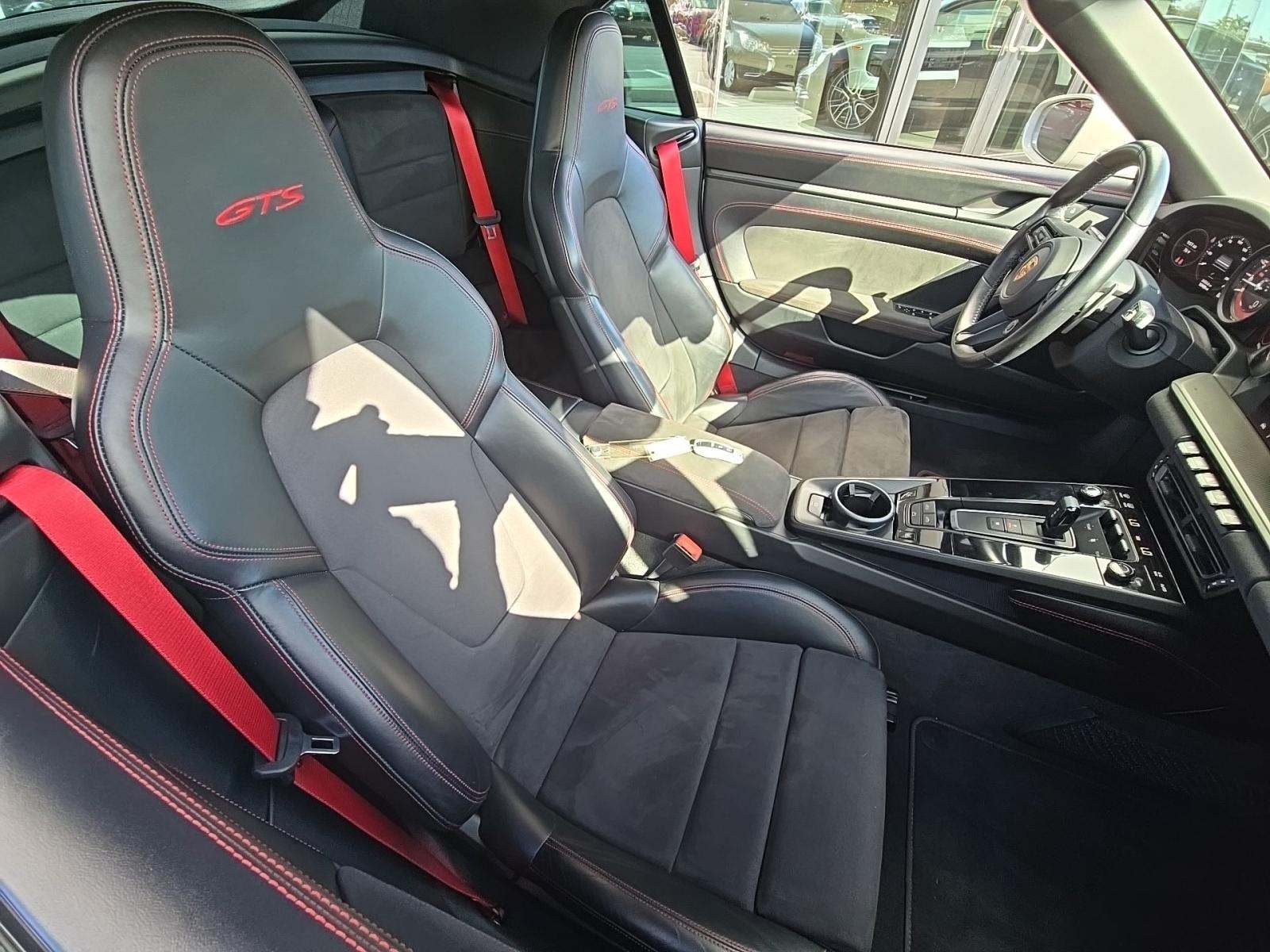 2022 Porsche 911 Carrera GTS RWD