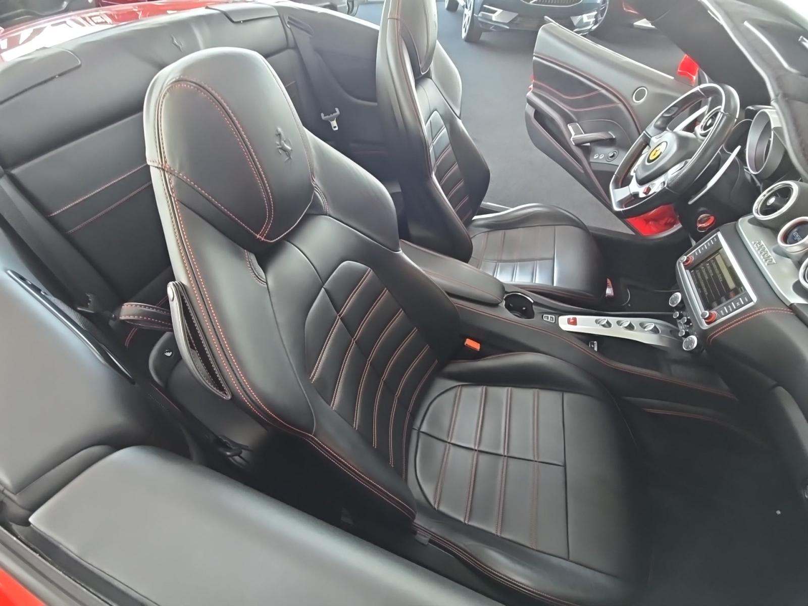 2017 Ferrari California T RWD