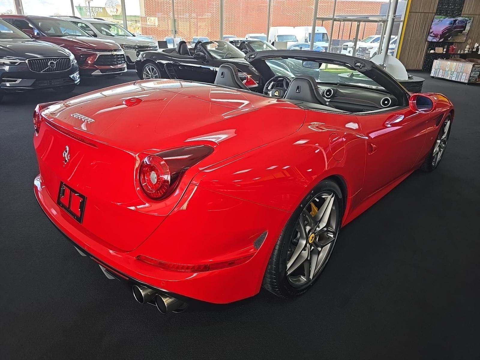 2017 Ferrari California T RWD