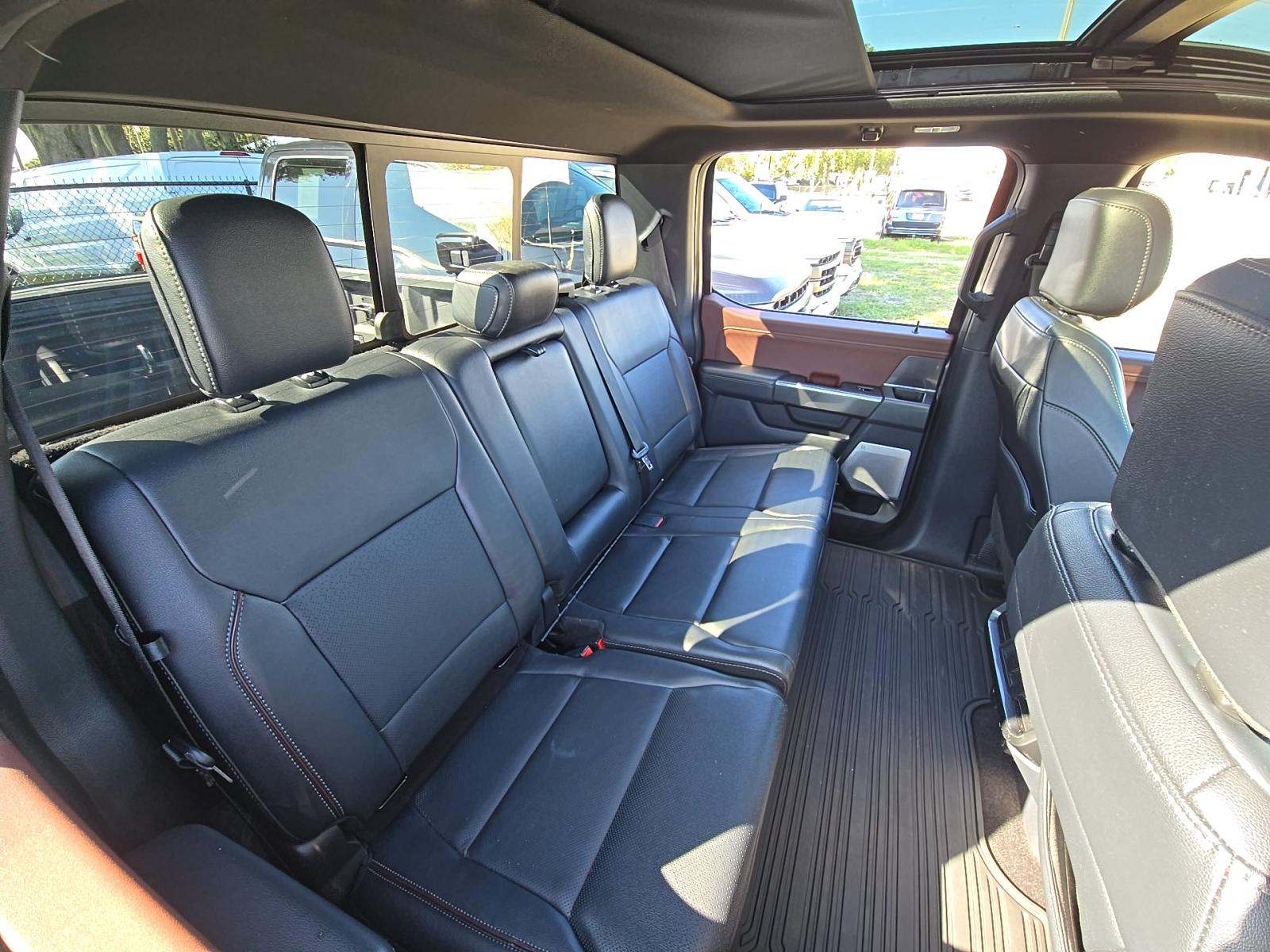 2022 Ford F-150 Hybrid Lariat AWD