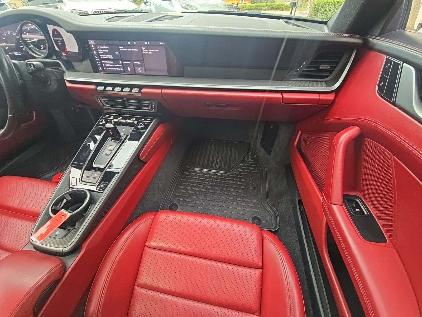 2020 Porsche 911 Carrera RWD