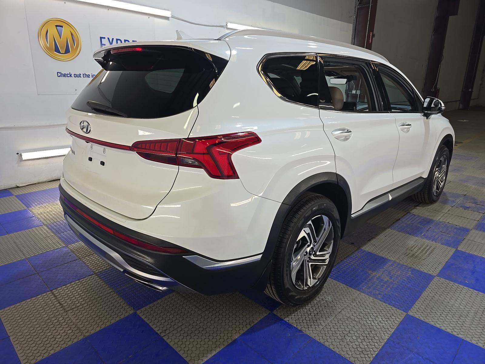 2022 Hyundai Santa Fe SEL FWD