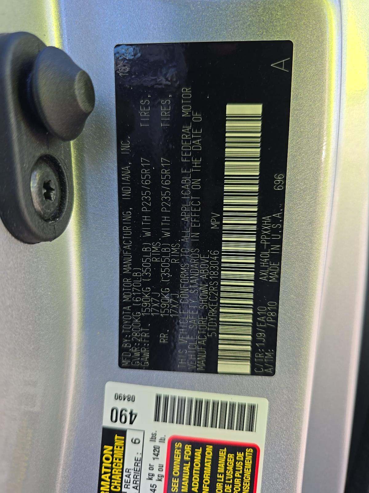 2024 Toyota Sienna XLE FWD