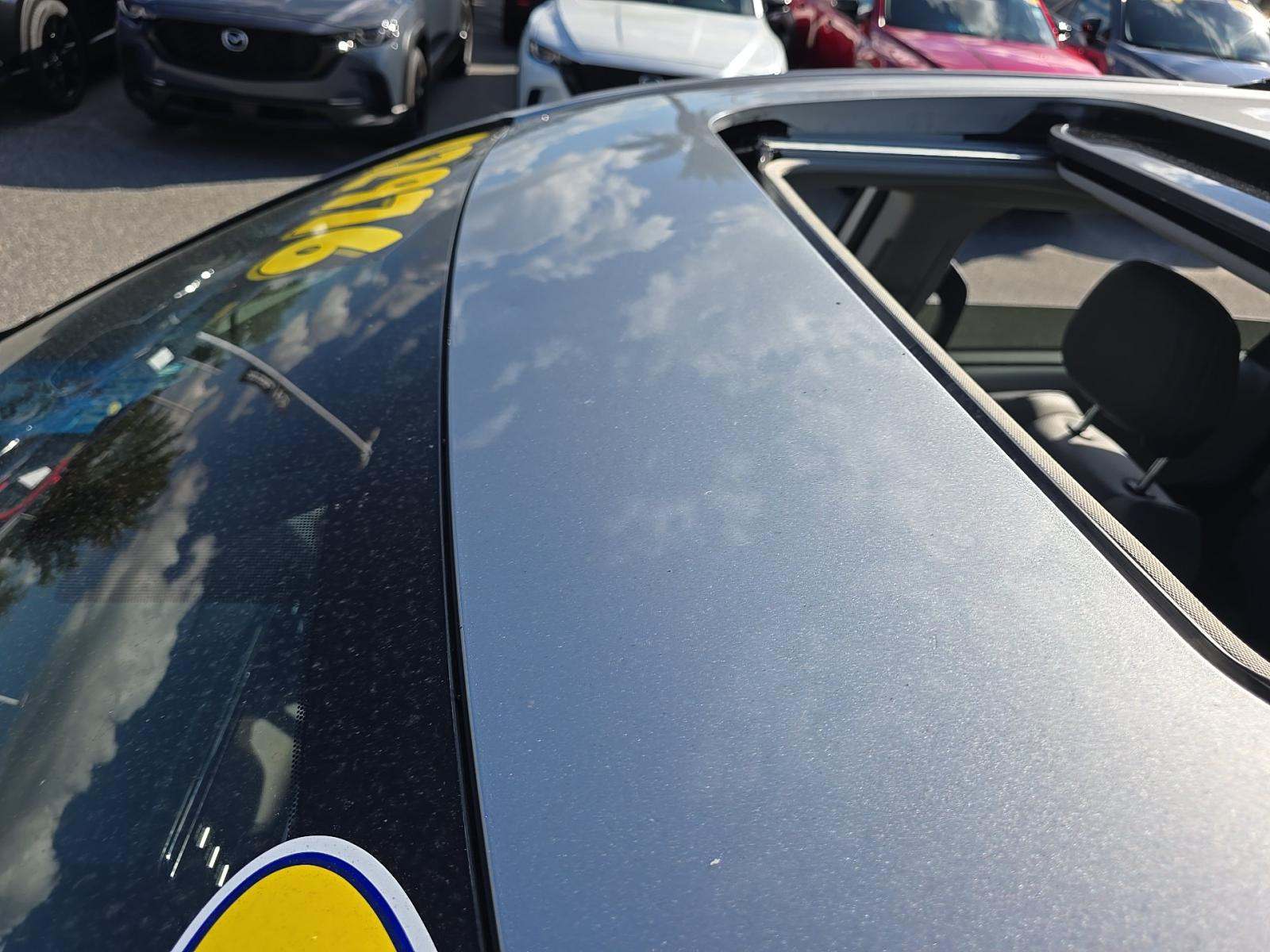 2024 Toyota Sienna XLE FWD