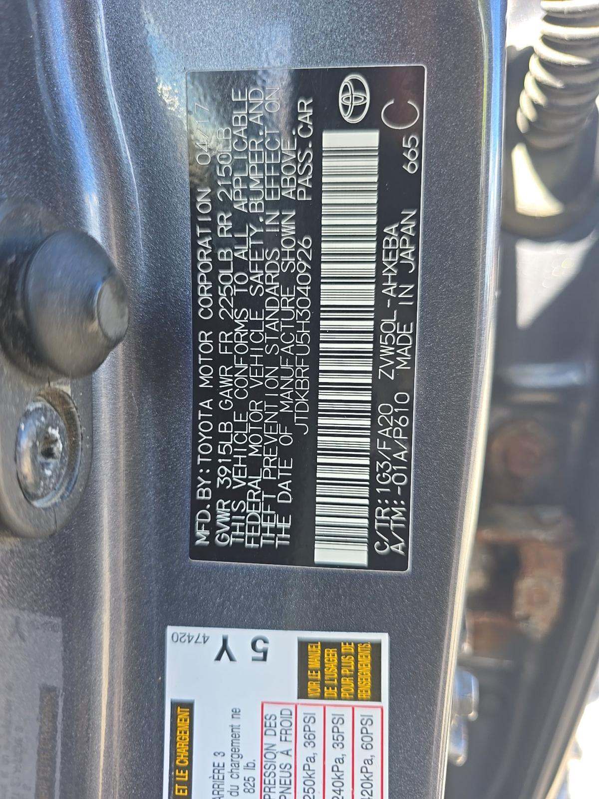 2017 Toyota Prius Two FWD