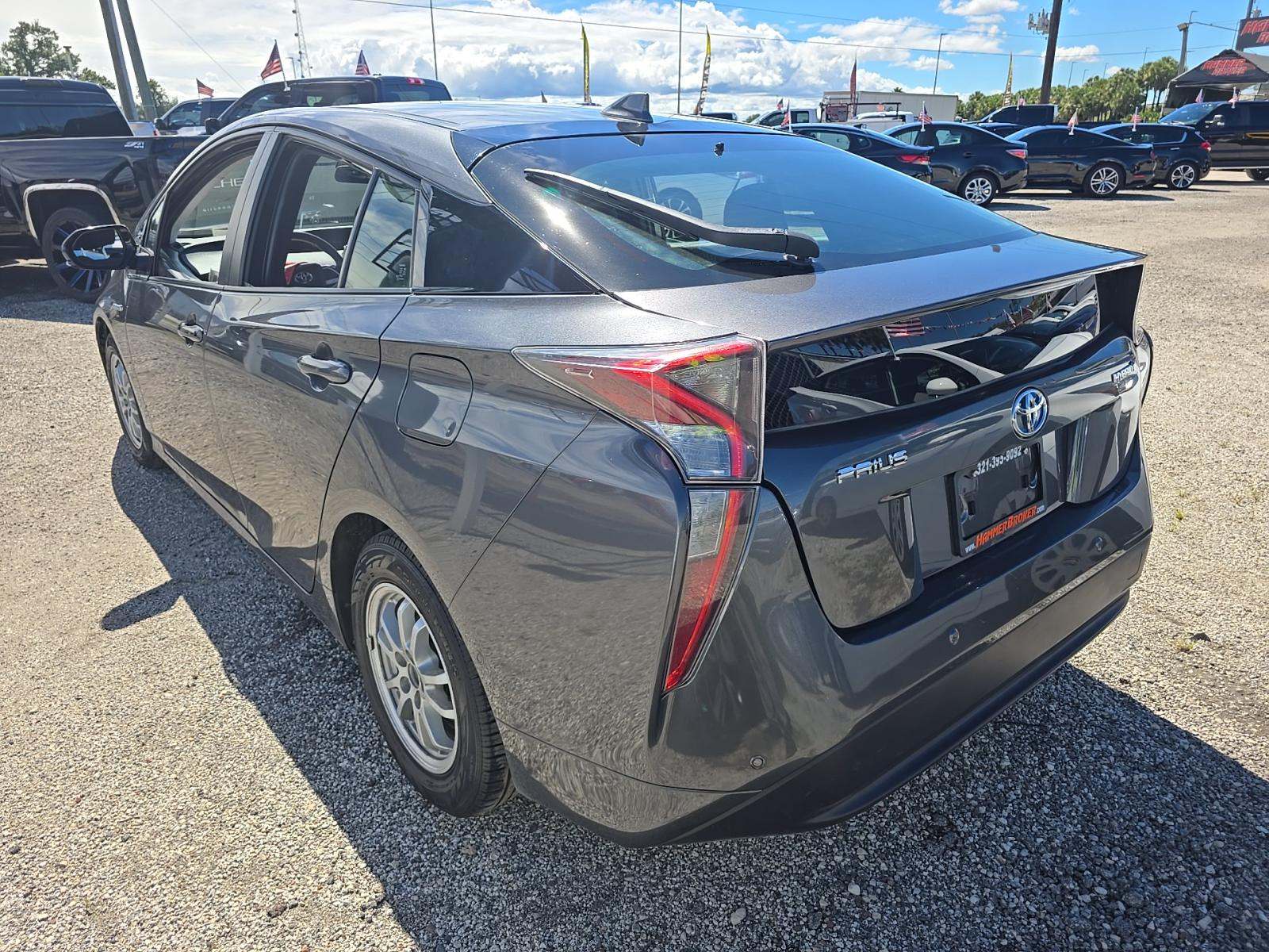 2017 Toyota Prius Two FWD