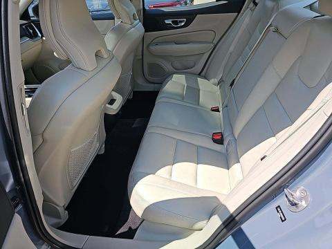 2024 Volvo S60 B5 Plus FWD