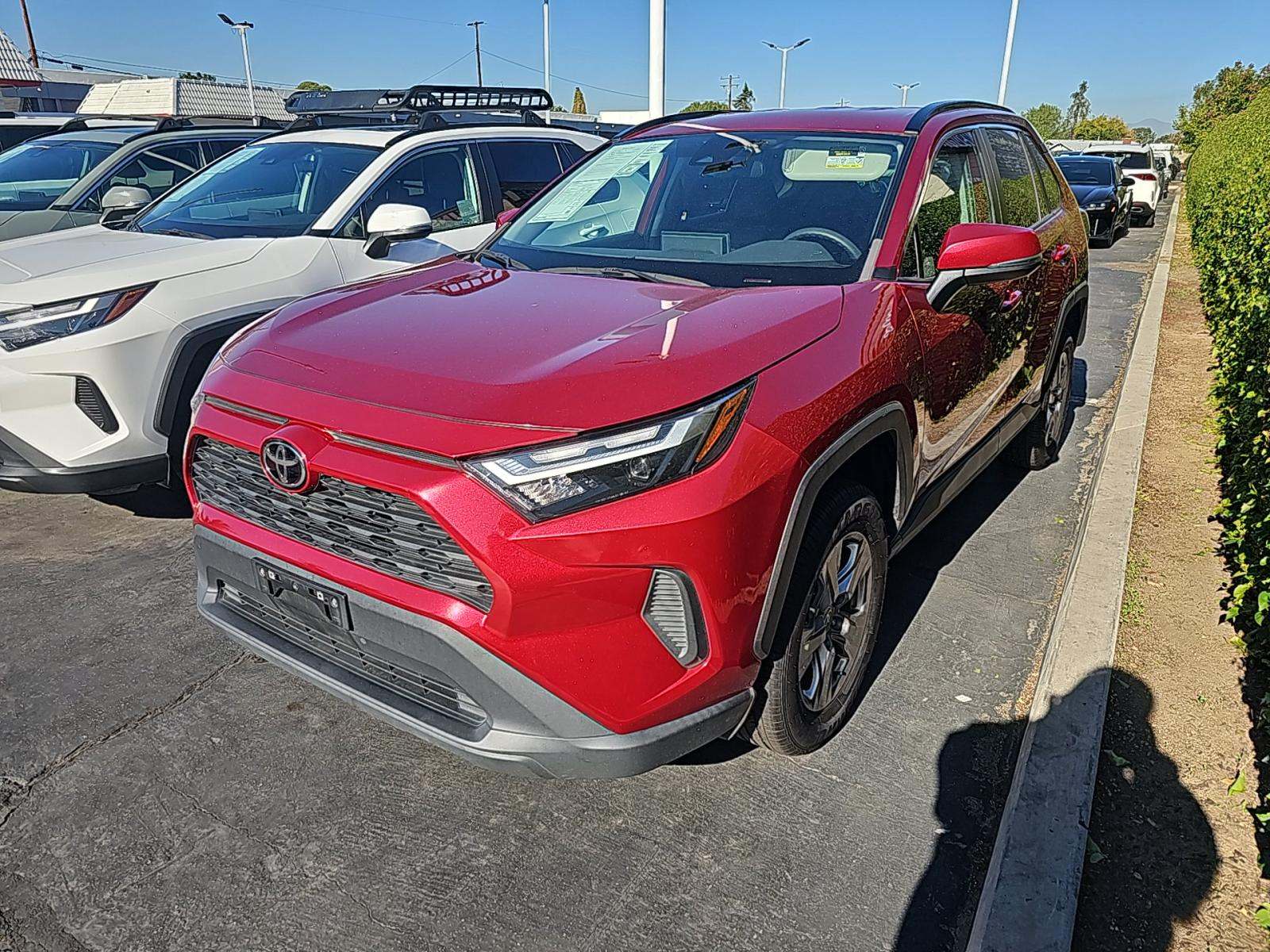 2023 Toyota RAV4 XLE FWD