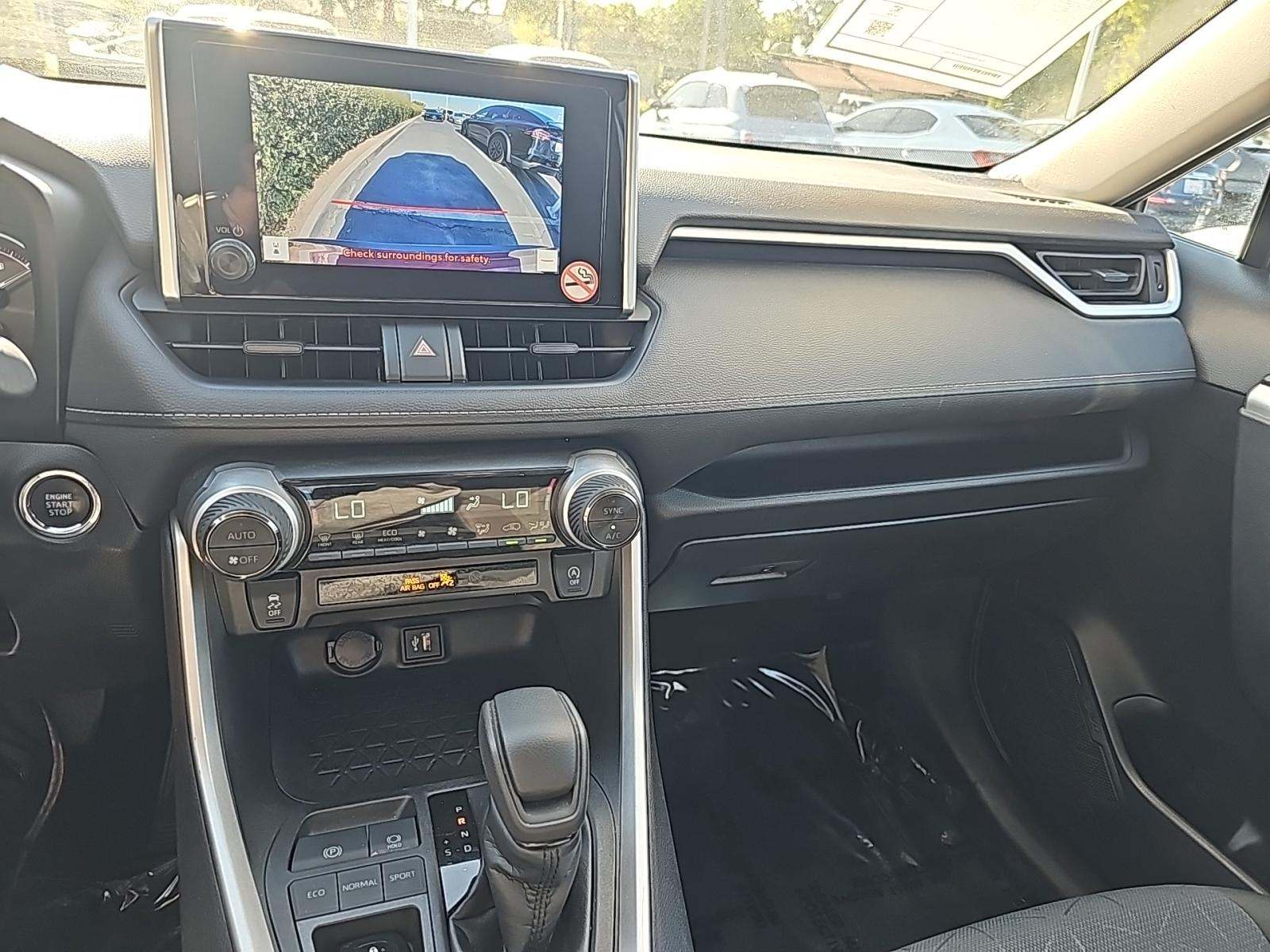 2023 Toyota RAV4 XLE FWD