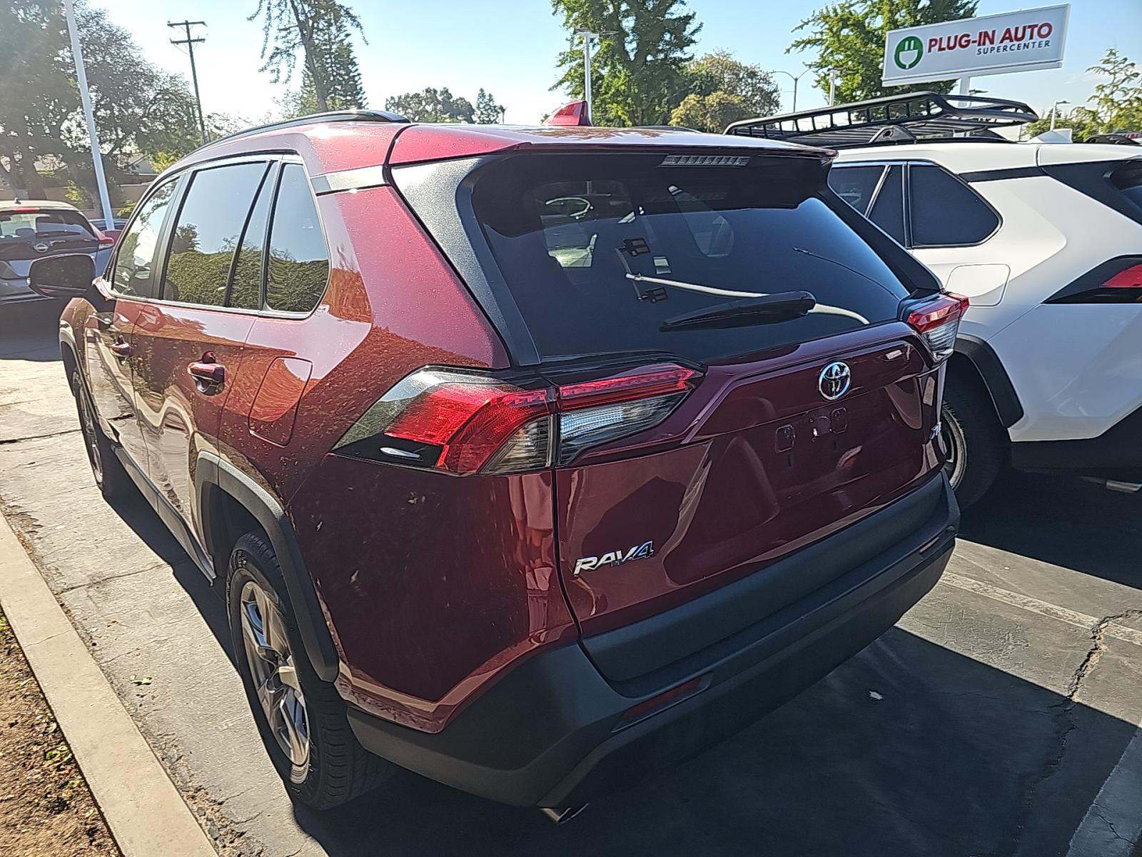 2023 Toyota RAV4 XLE FWD