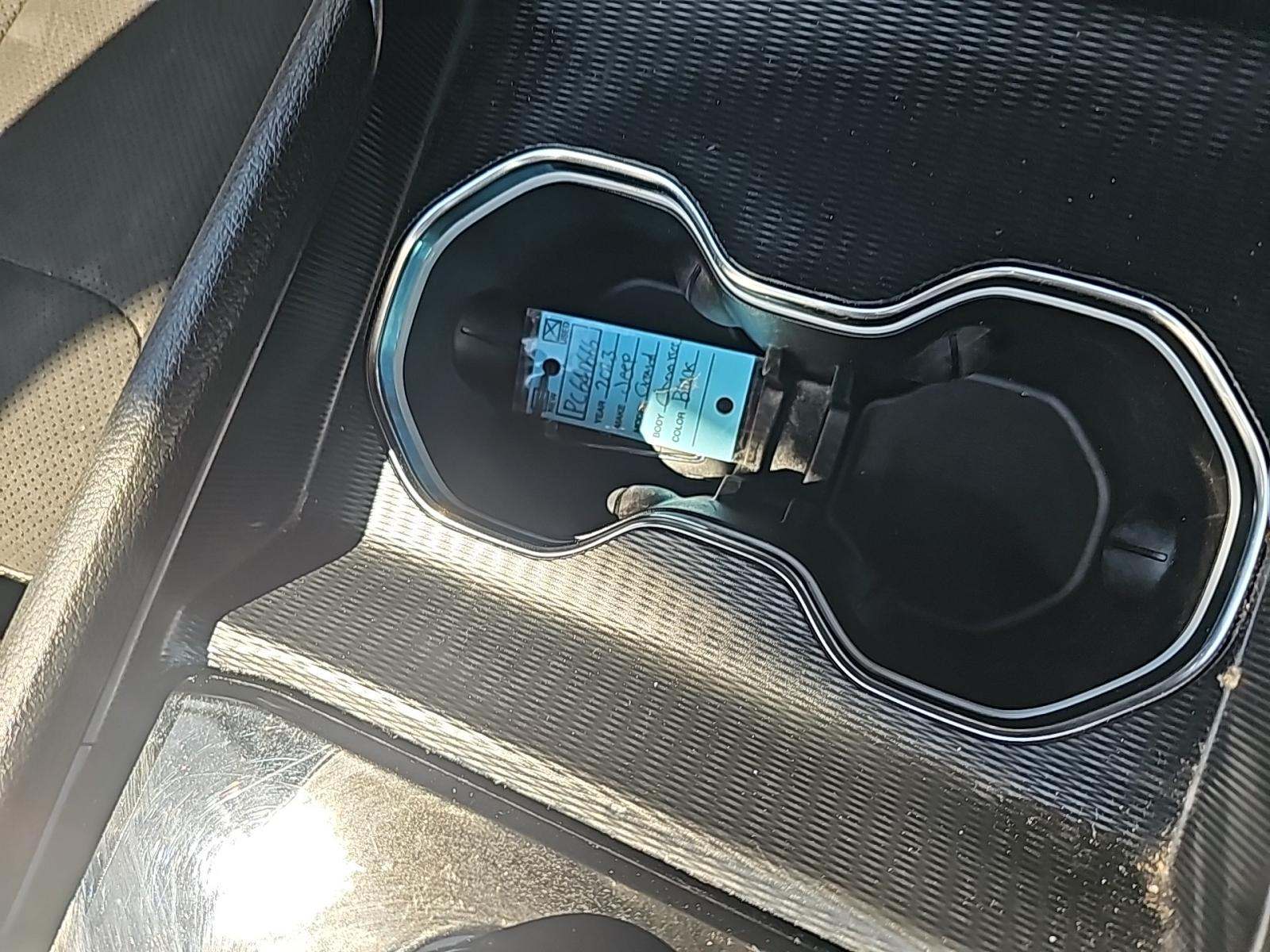 2023 Jeep Grand Cherokee Altitude AWD