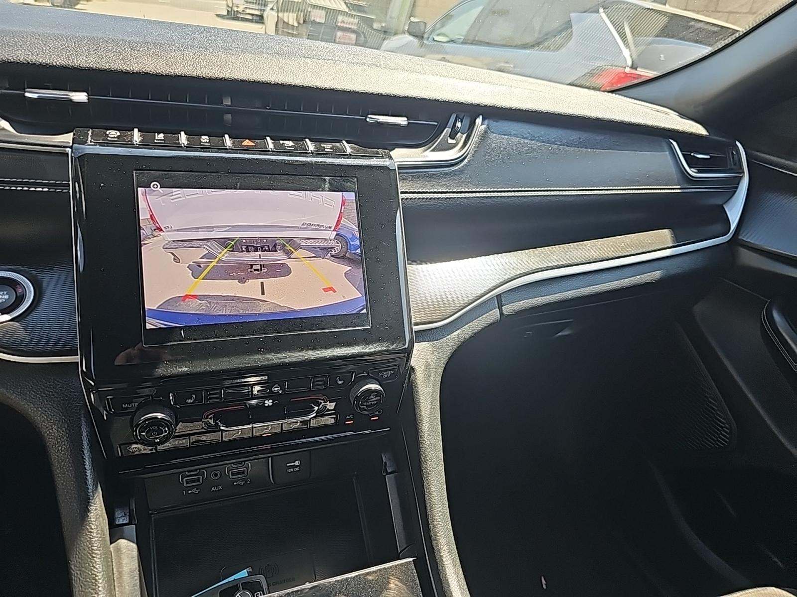 2023 Jeep Grand Cherokee Altitude AWD