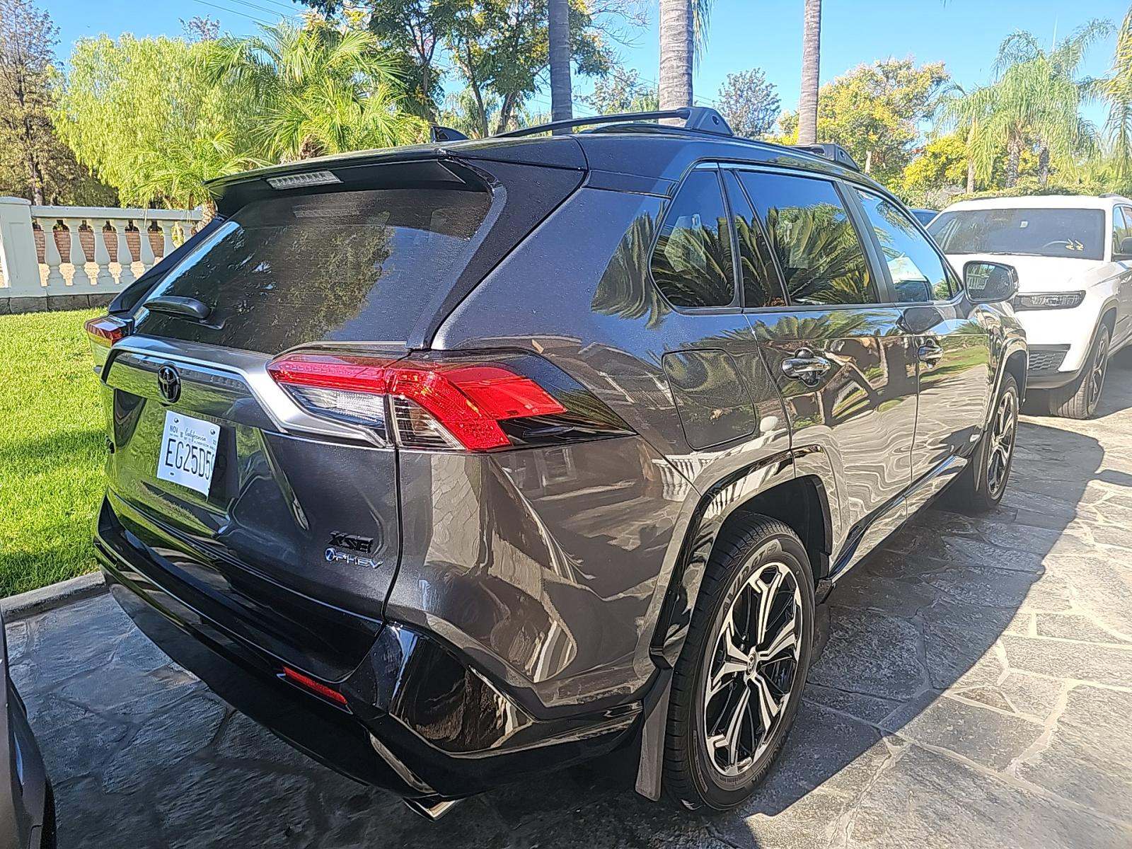 2025 Toyota RAV4 Plug-In Hybrid XSE AWD