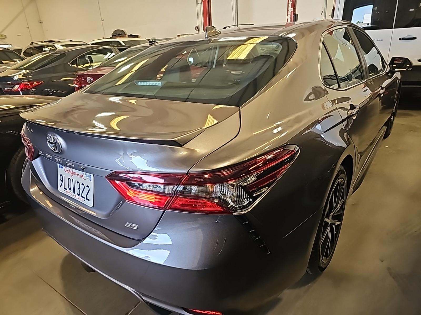 2024 Toyota Camry SE FWD