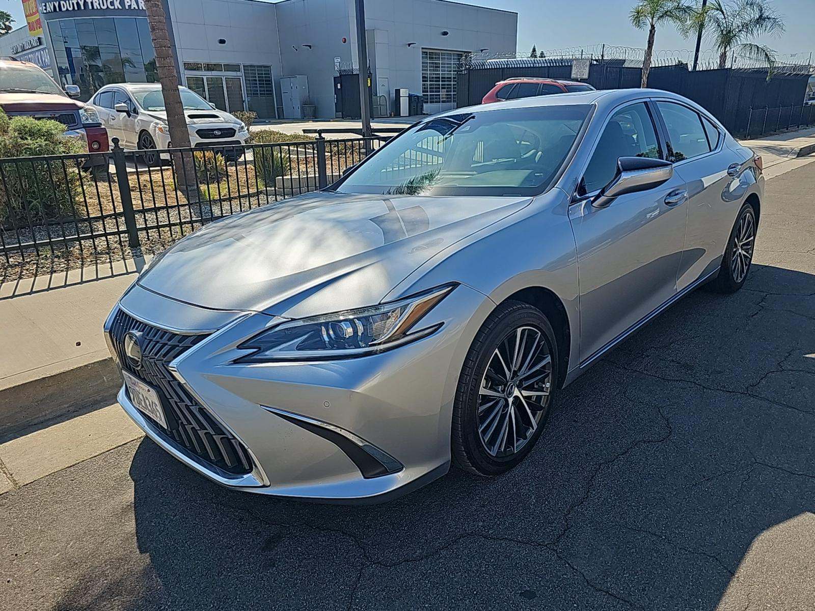 2022 Lexus ES 350