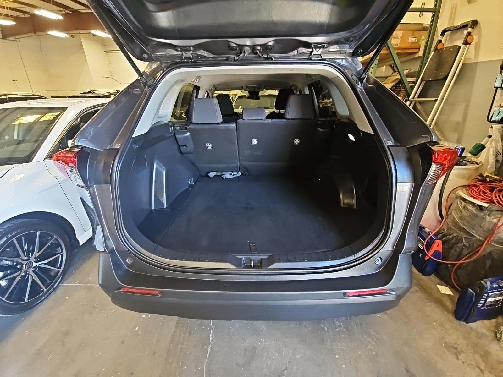 2024 Toyota RAV4 LE AWD