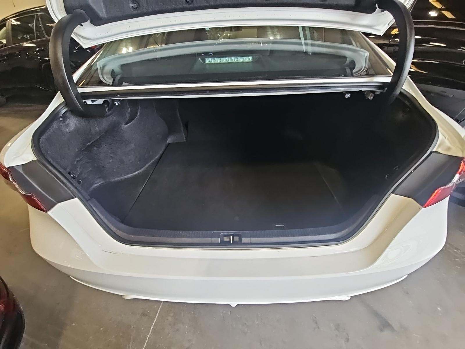 2024 Toyota Camry SE FWD