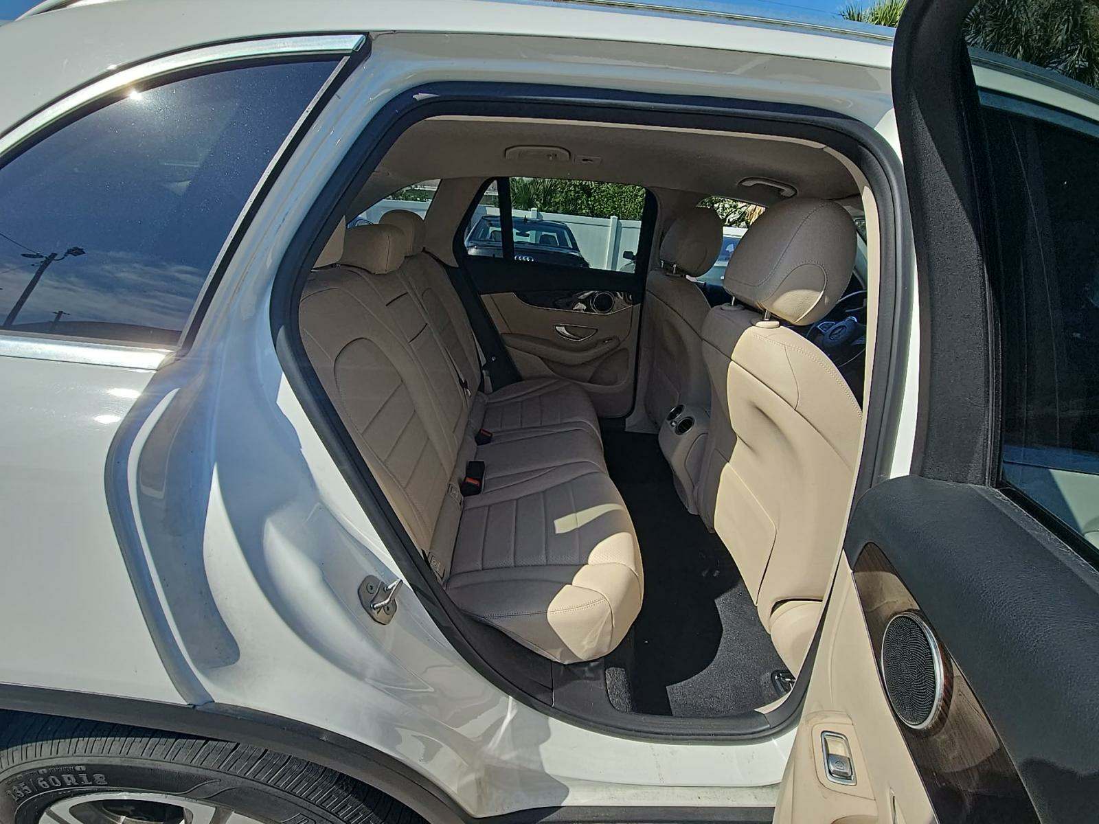 2016 Mercedes-Benz GLC GLC 300 RWD