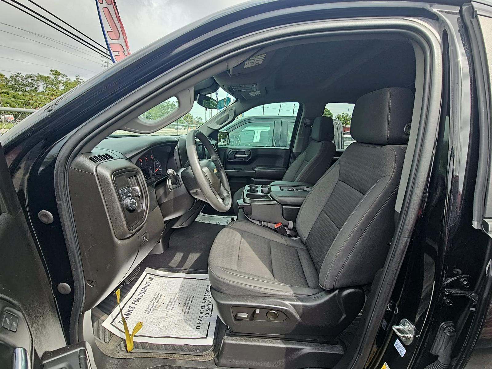 2022 Chevrolet Silverado 1500 Custom RWD