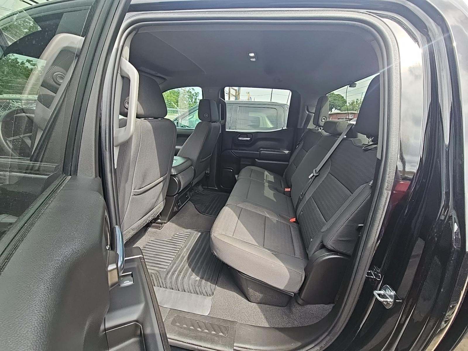 2022 Chevrolet Silverado 1500 Custom RWD