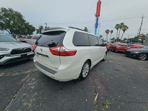 2015 Toyota Sienna Limited Premium FWD