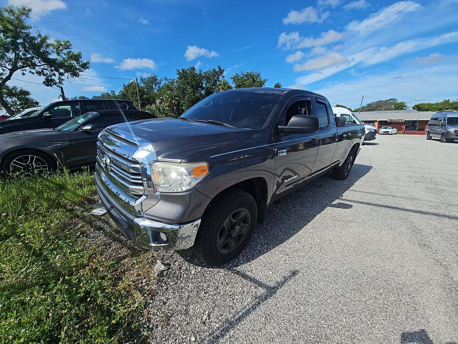 2017 Toyota Tundra SR5 RWD