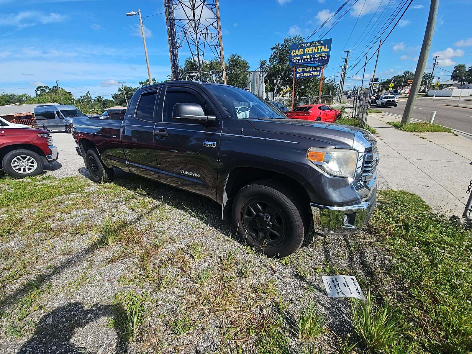 2017 Toyota Tundra SR5 RWD