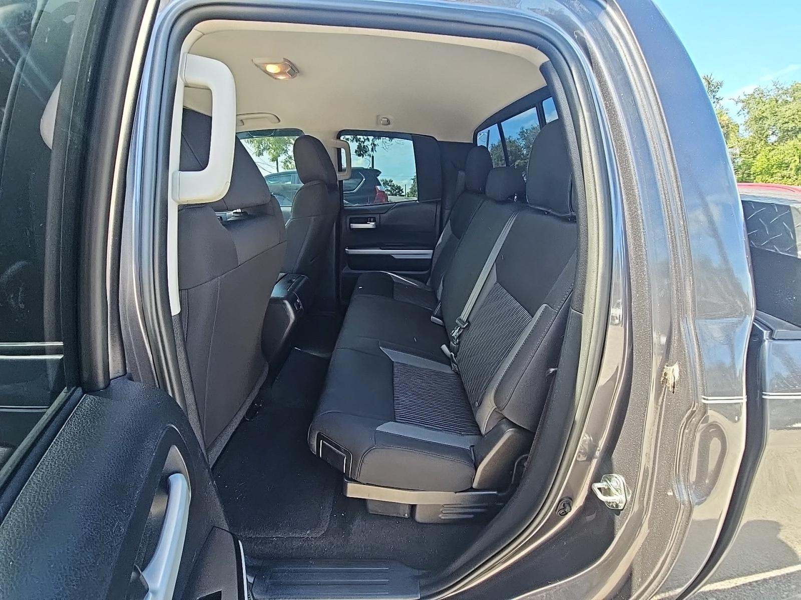 2017 Toyota Tundra SR5 RWD