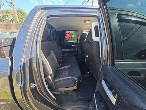 2017 Toyota Tundra SR5 RWD