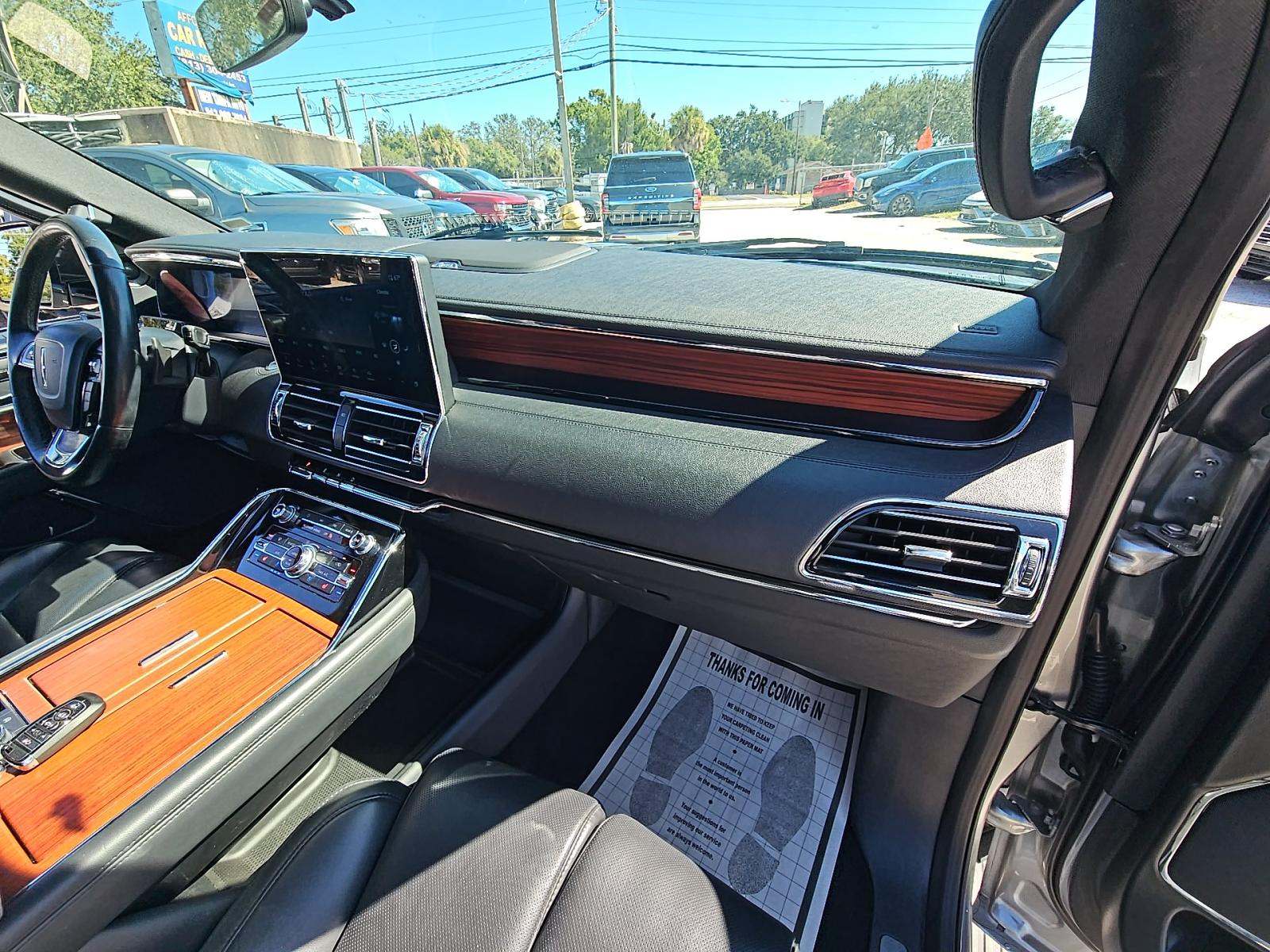 2024 Lincoln Navigator Premiere AWD