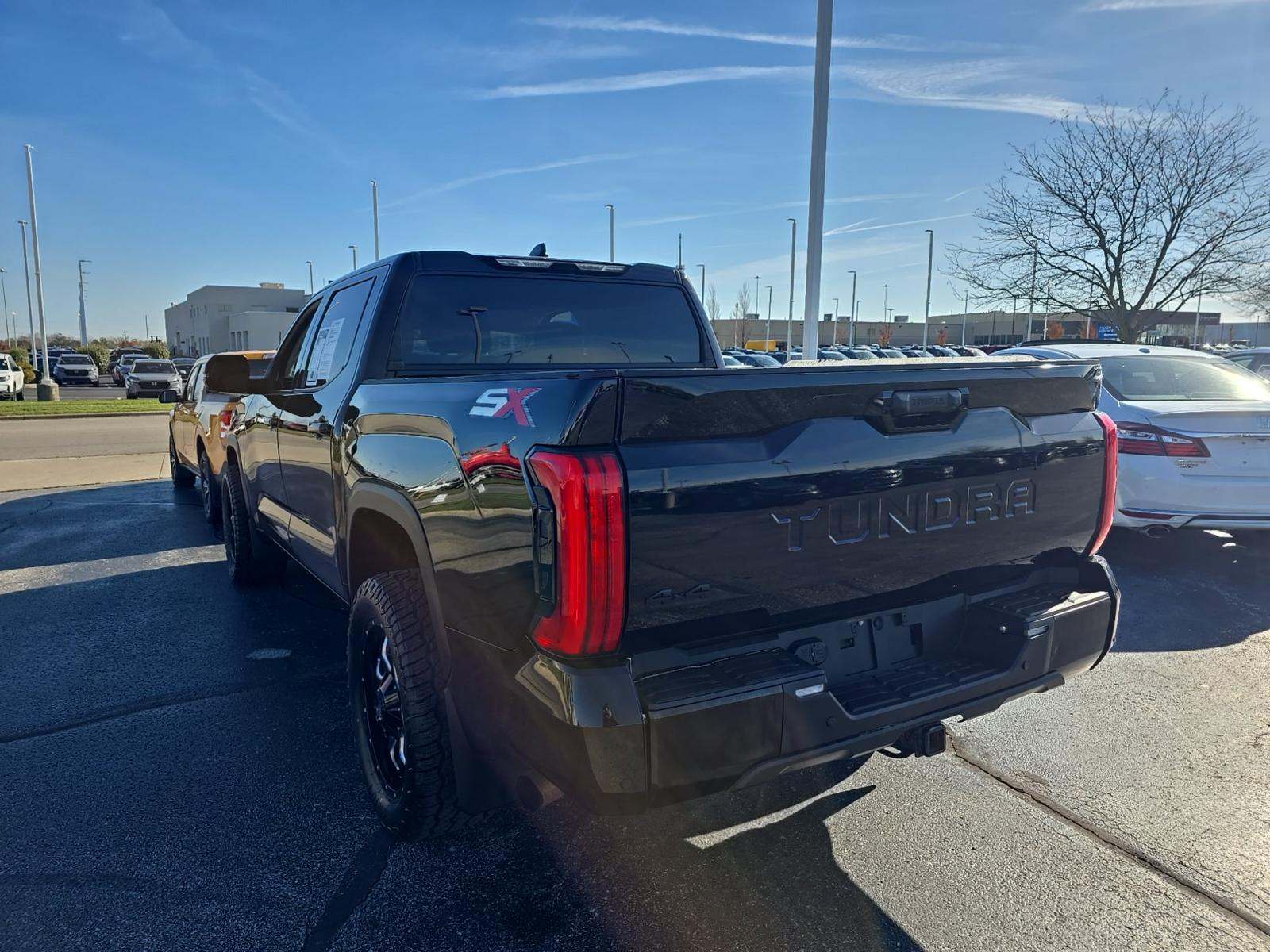 2023 Toyota Tundra SR5 AWD