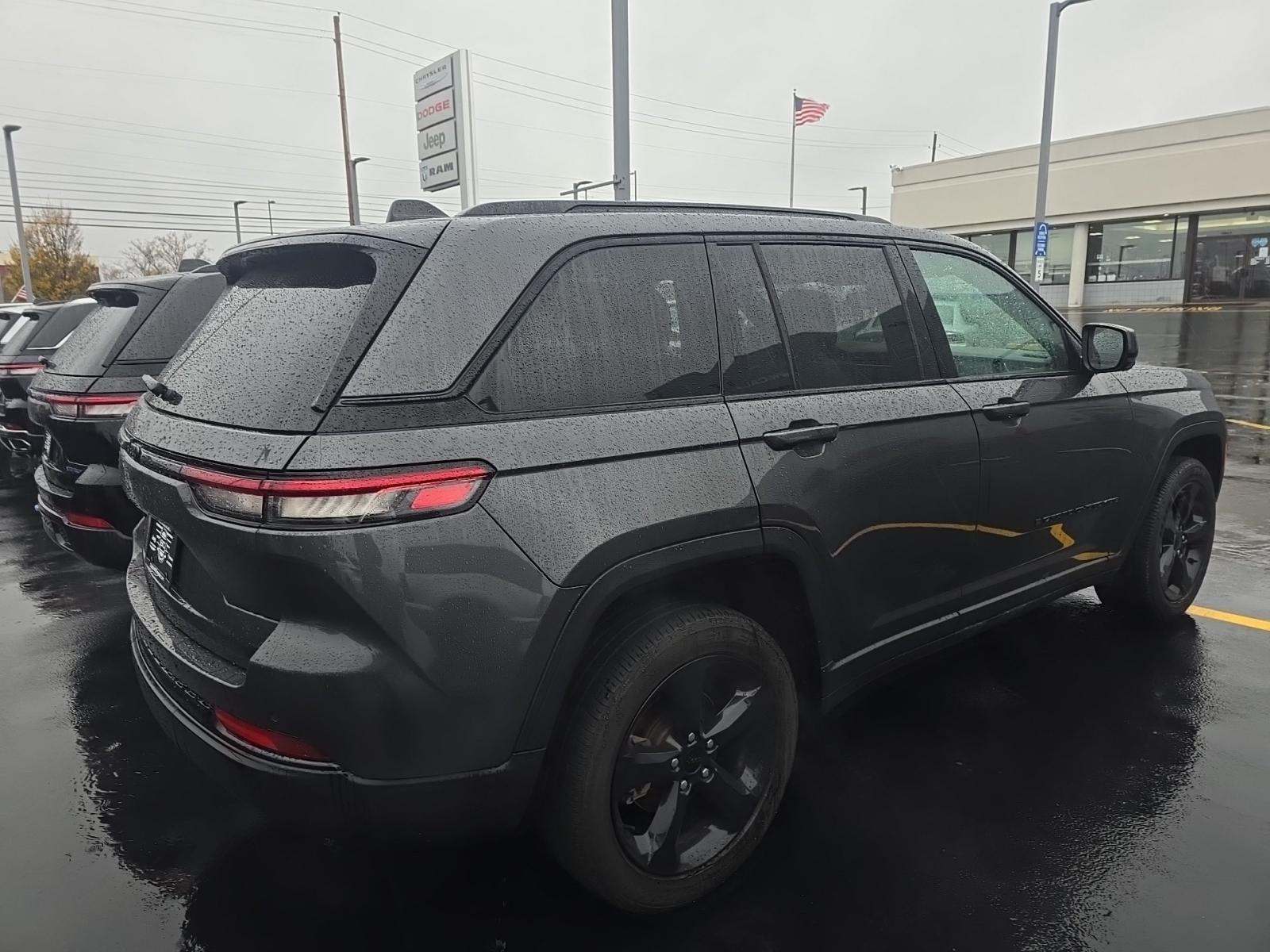 2023 Jeep Grand Cherokee Altitude X AWD