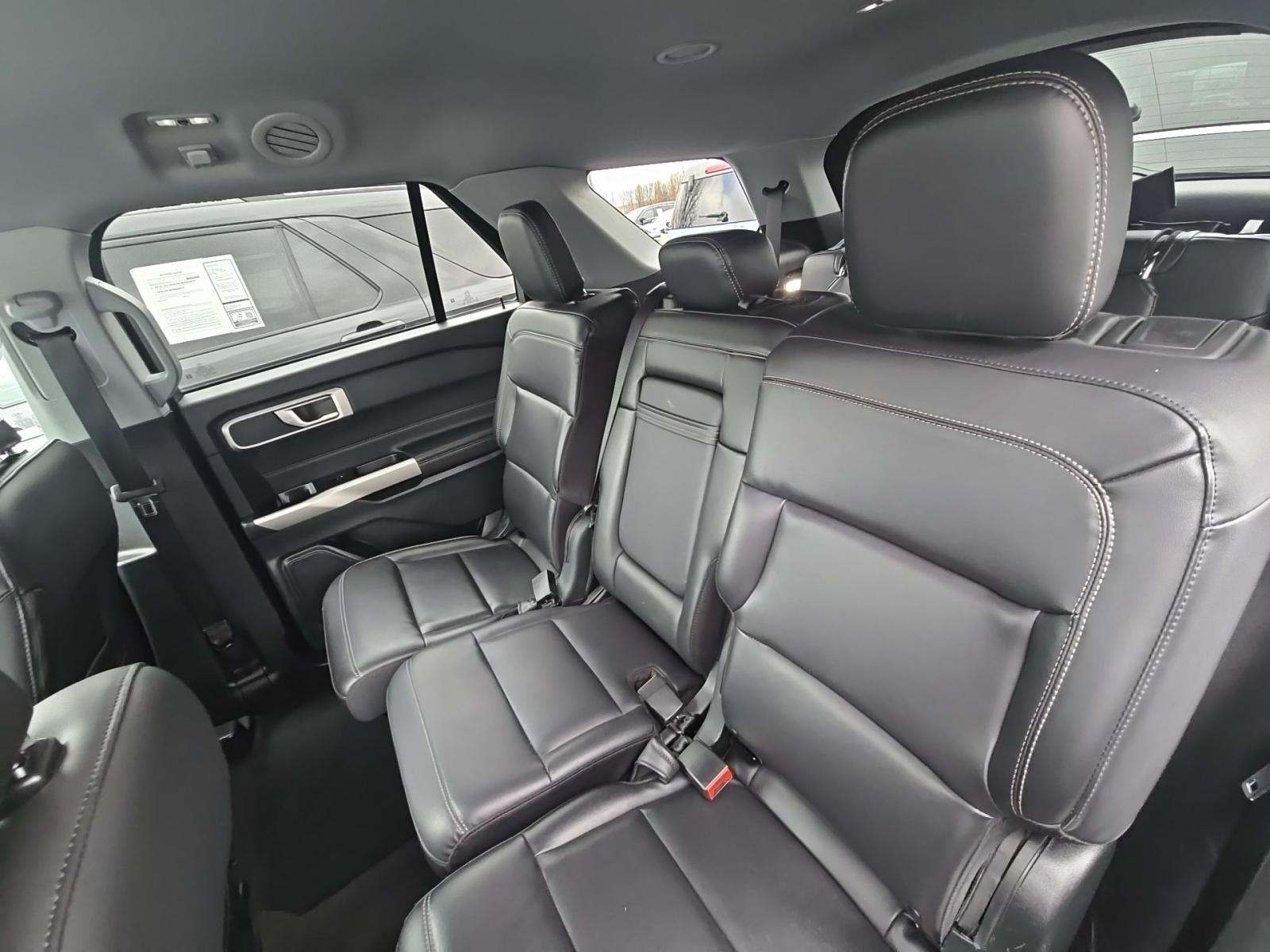 2022 Ford Explorer XLT AWD