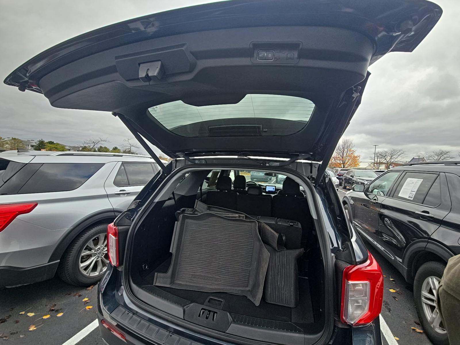 2022 Ford Explorer XLT AWD