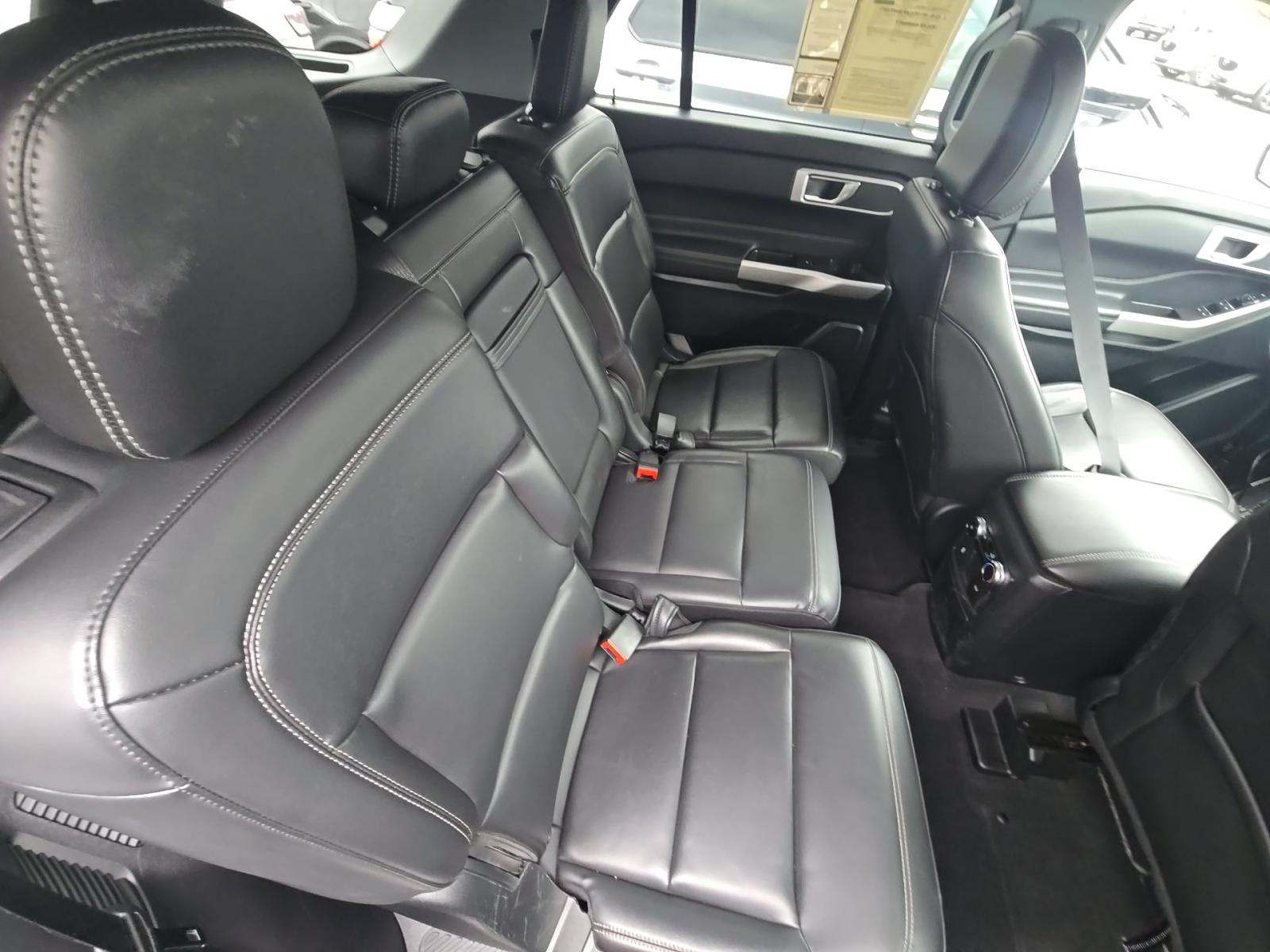 2022 Ford Explorer XLT AWD