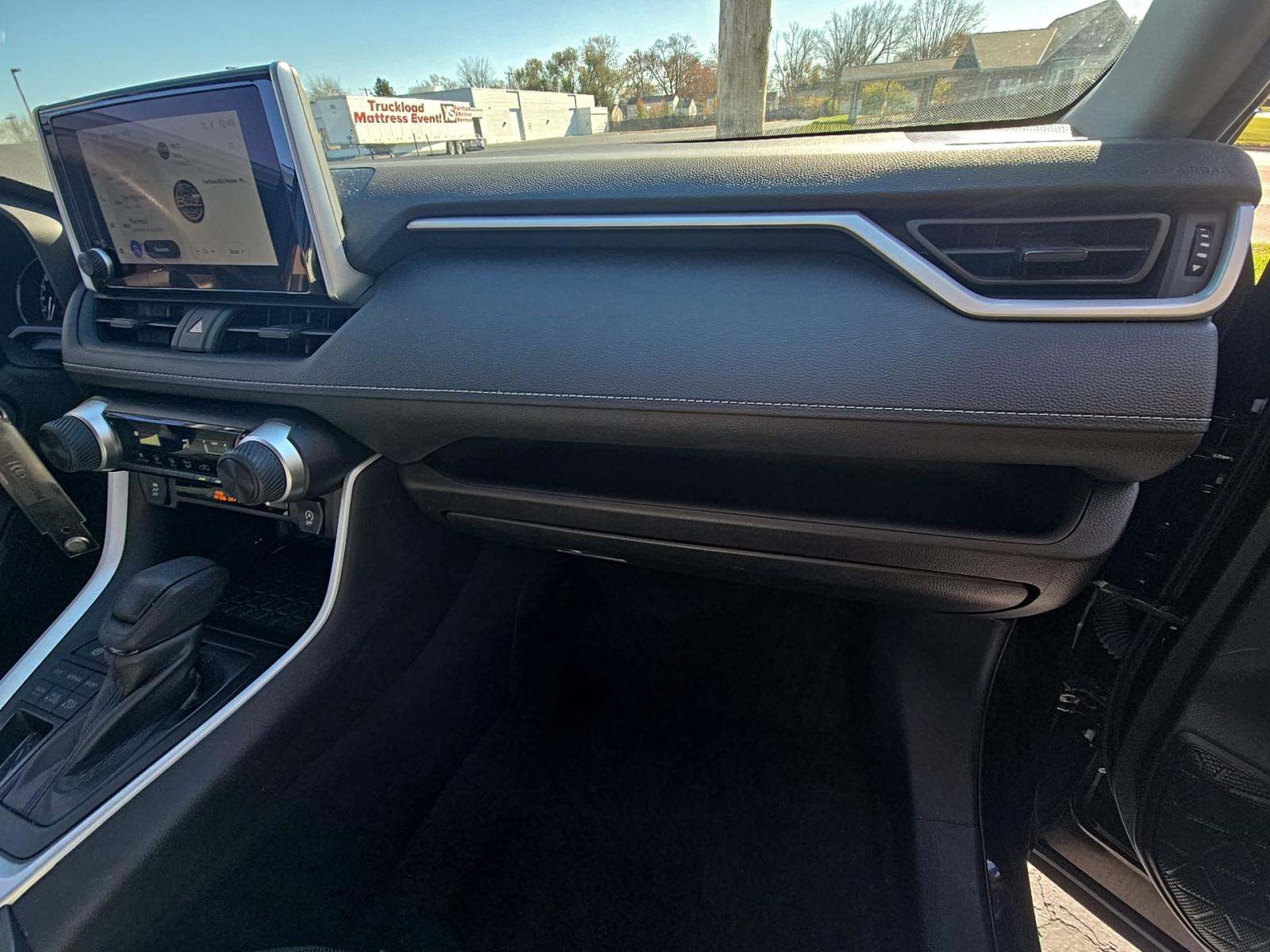 2024 Toyota RAV4 LE AWD