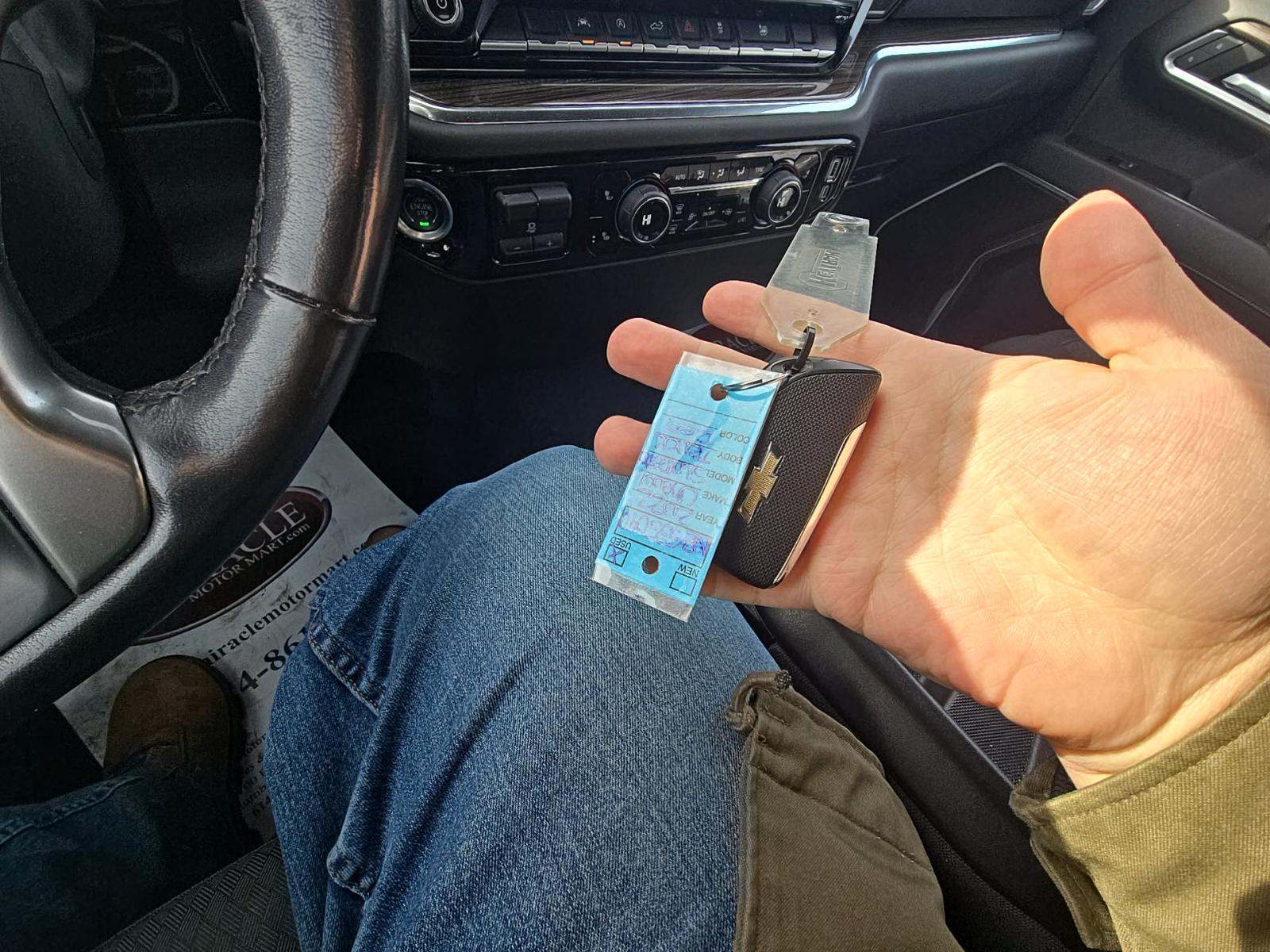 2022 Chevrolet Silverado 1500 LT AWD