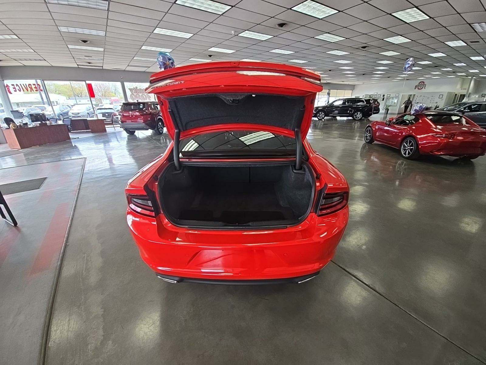 2022 Dodge Charger SXT RWD