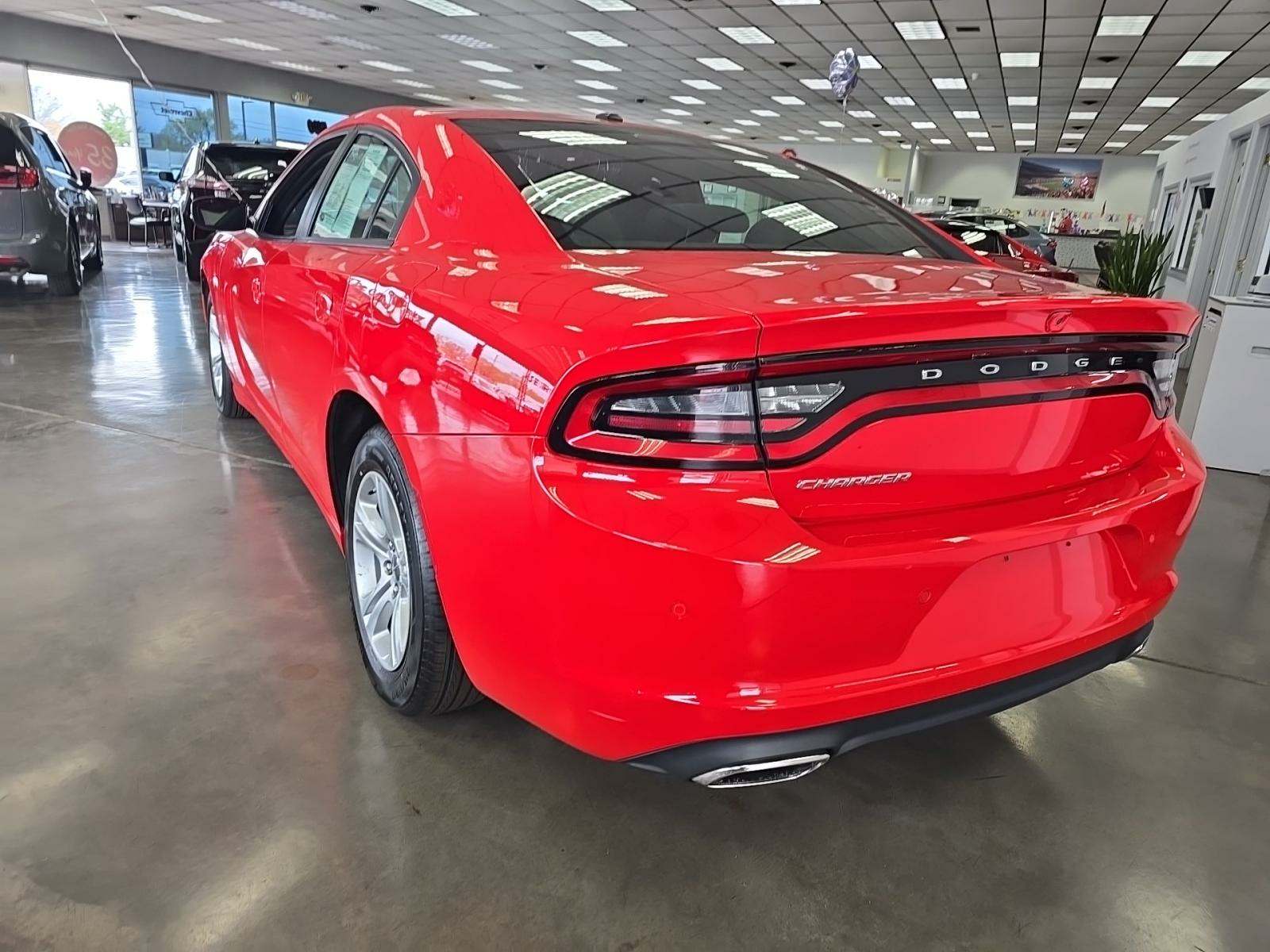 2022 Dodge Charger SXT RWD