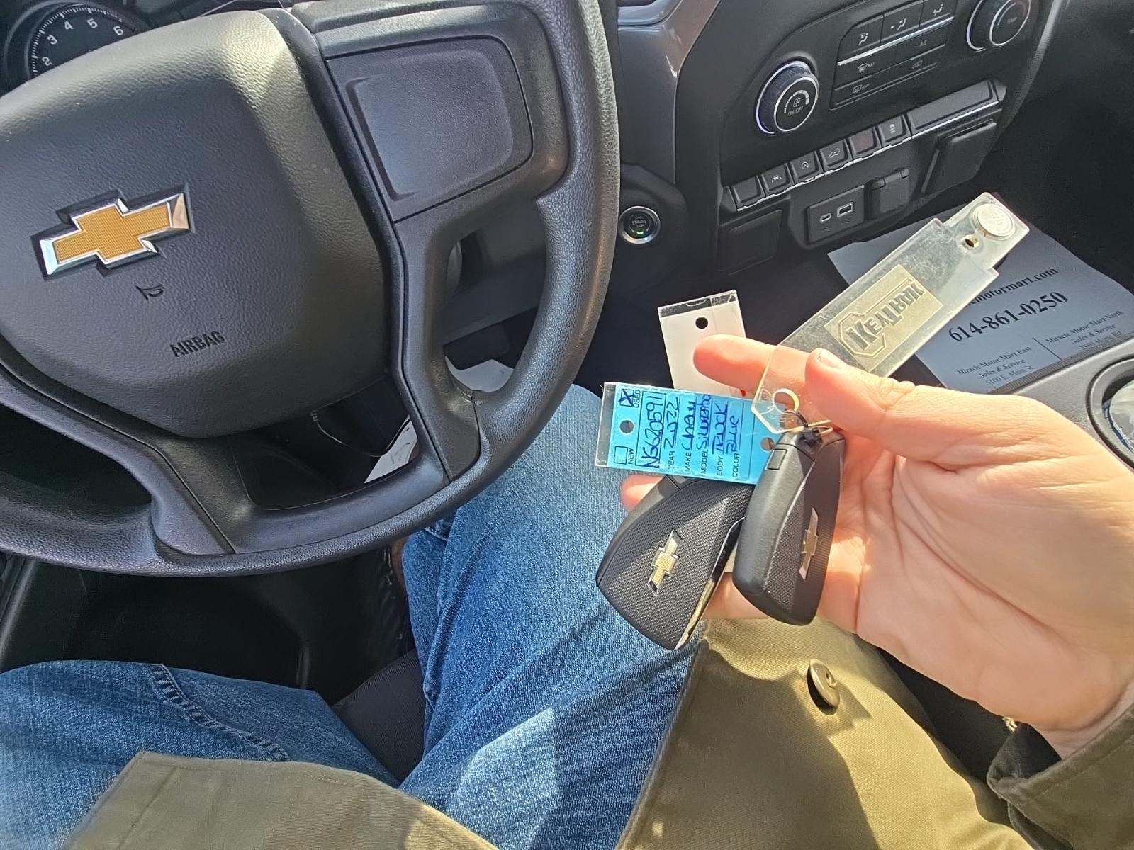 2022 Chevrolet Silverado 1500 Custom AWD