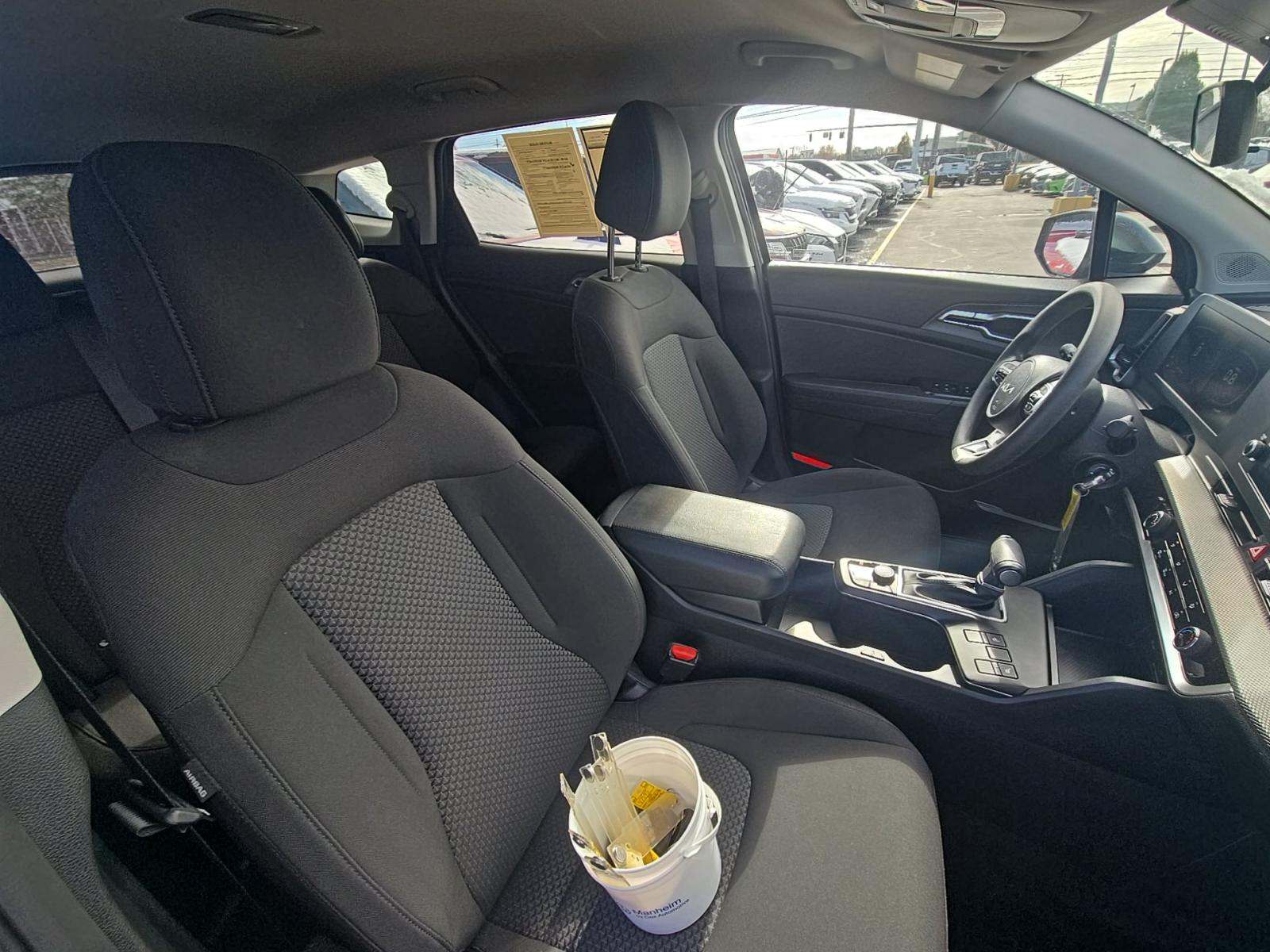 2023 Kia Sportage LX AWD