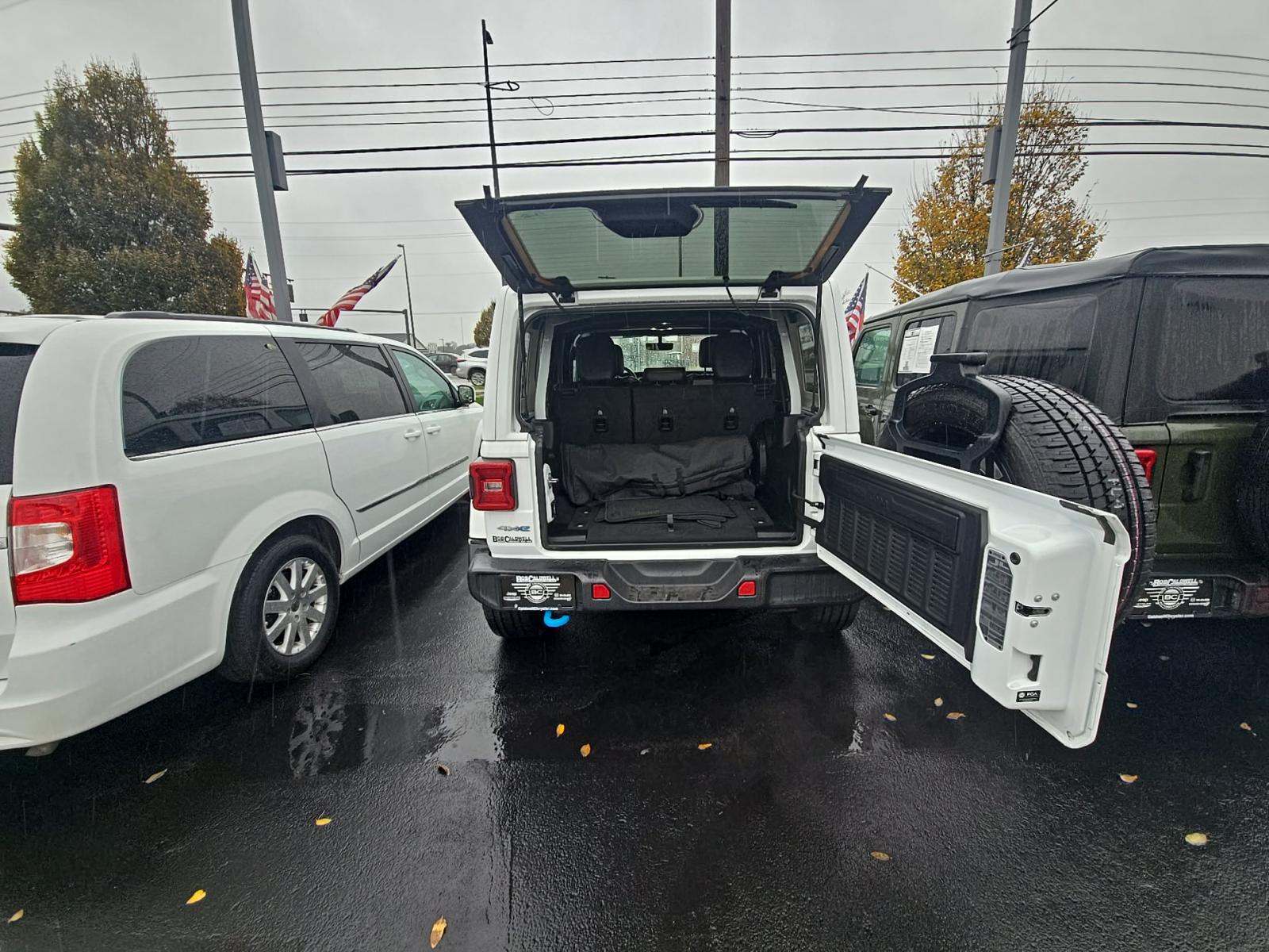 2023 Jeep Wrangler 4xe Sahara AWD